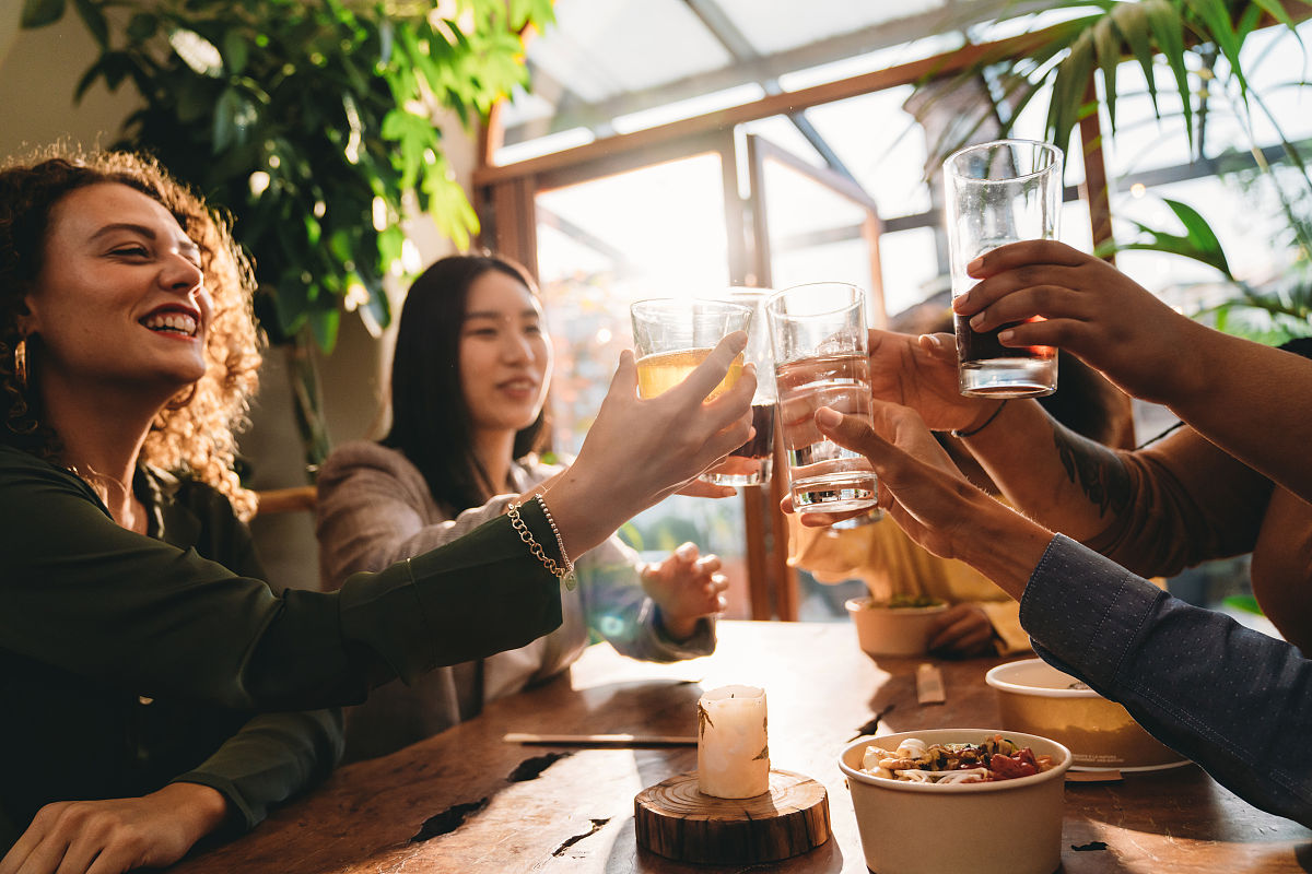 好久不见不如好酒相见什么意思