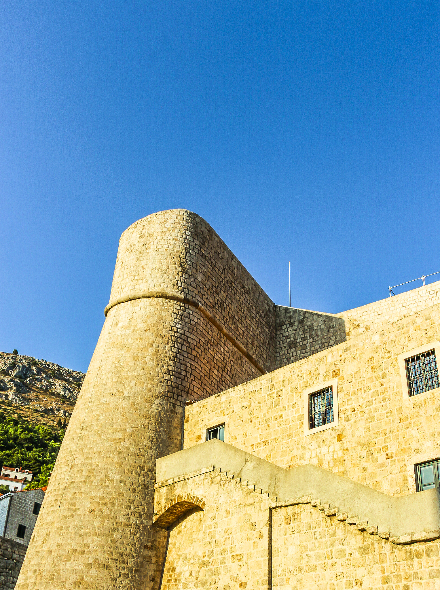 walls of dubrovnik run almost 2 kilometers around the old town o