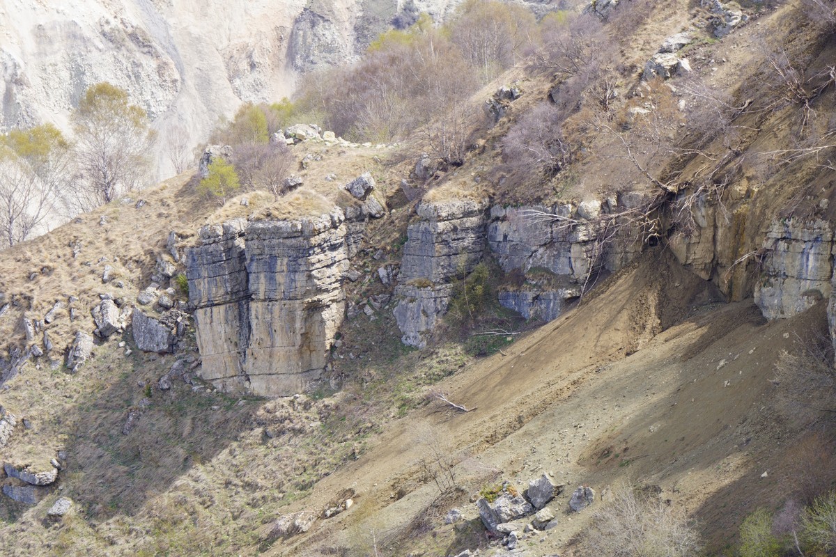 论述兰州市安宁区大砂沟的内力地质作用和外力地质作用