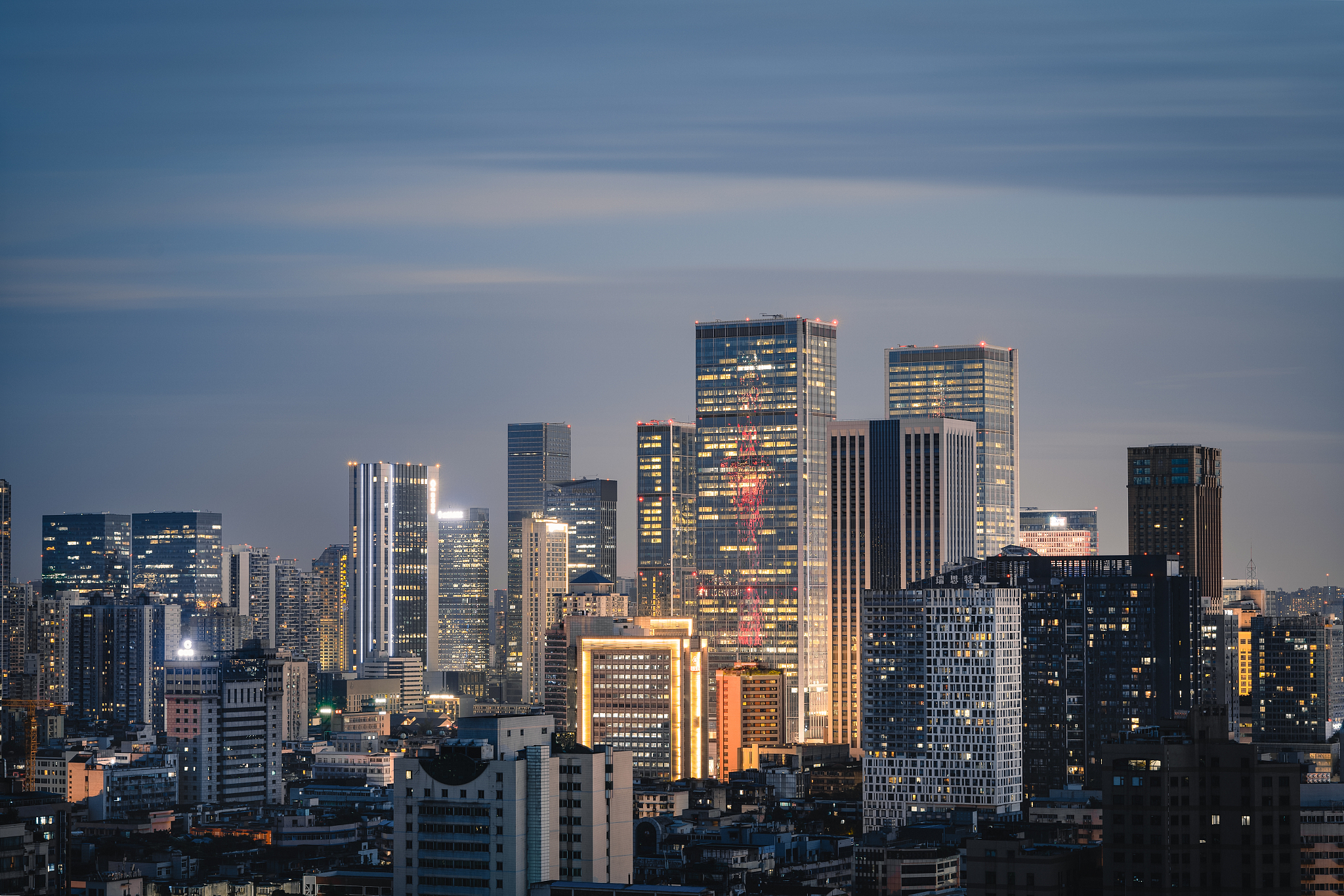 成都建筑工程学校房地产经营与估价专业的课程