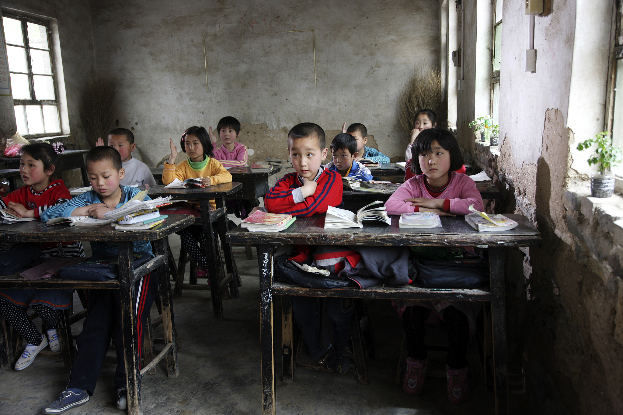 乡村小学留守儿童现状、问题与对策