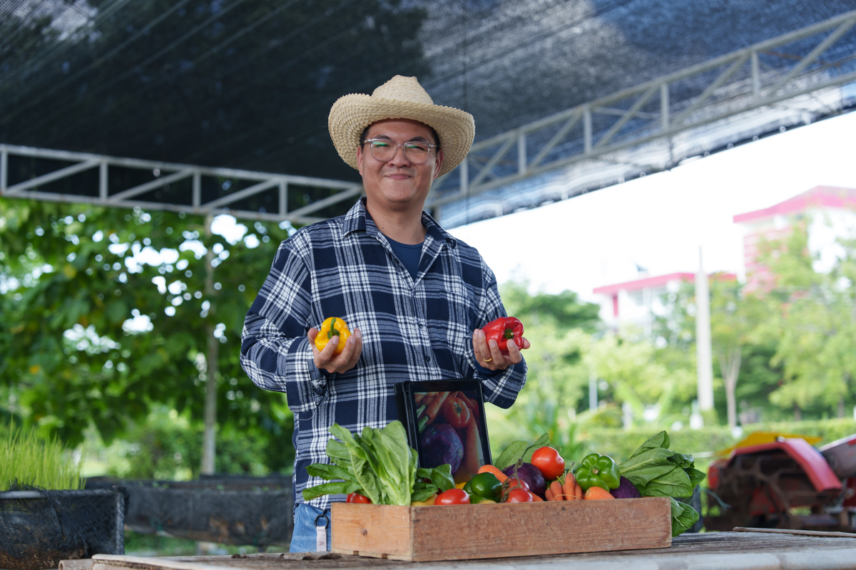 龙瑞村刘灿龙：从农民到成功企业家，助力乡村振兴