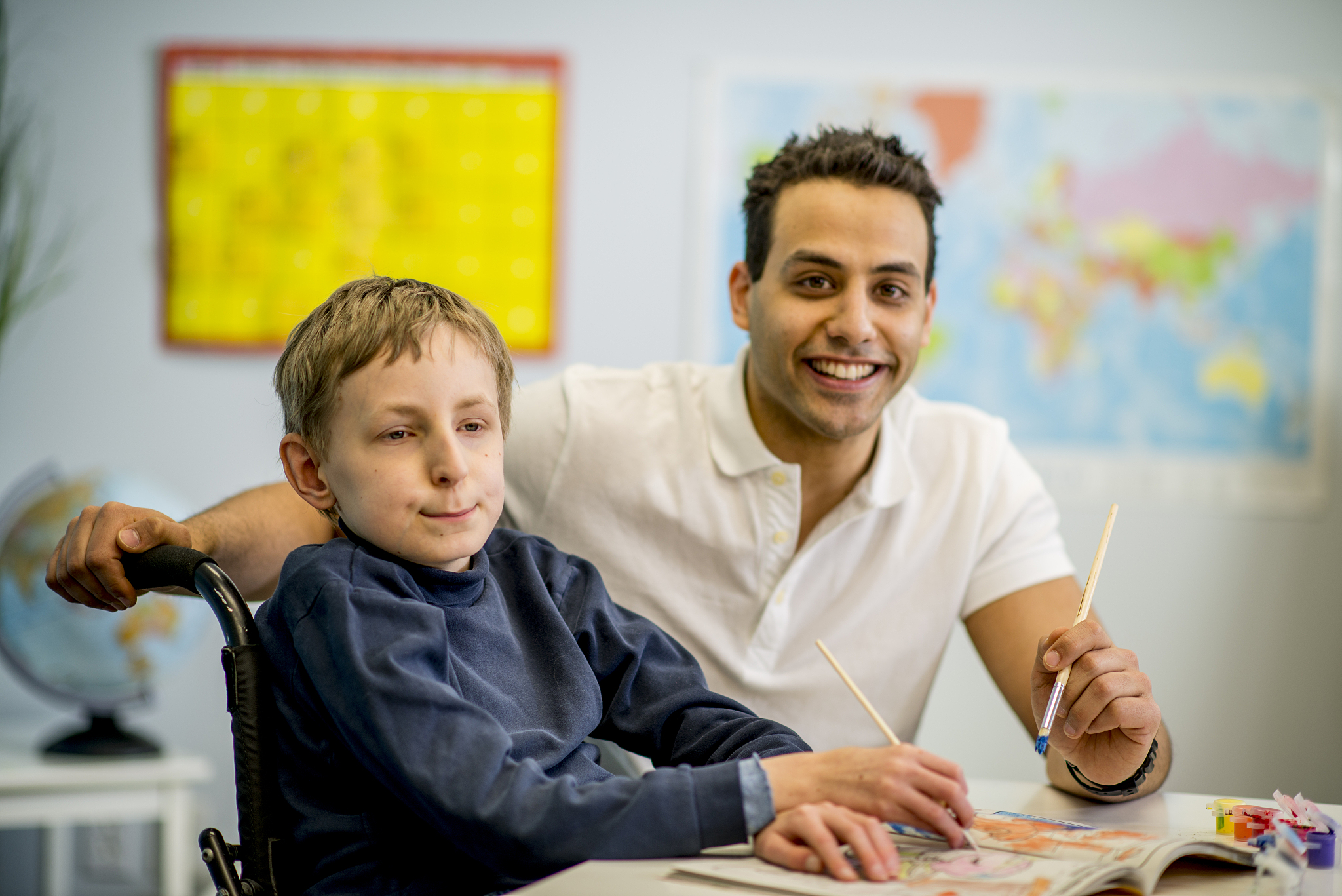 自闭症维护保养指南：社交、生活、情绪、认知等方面全面解析