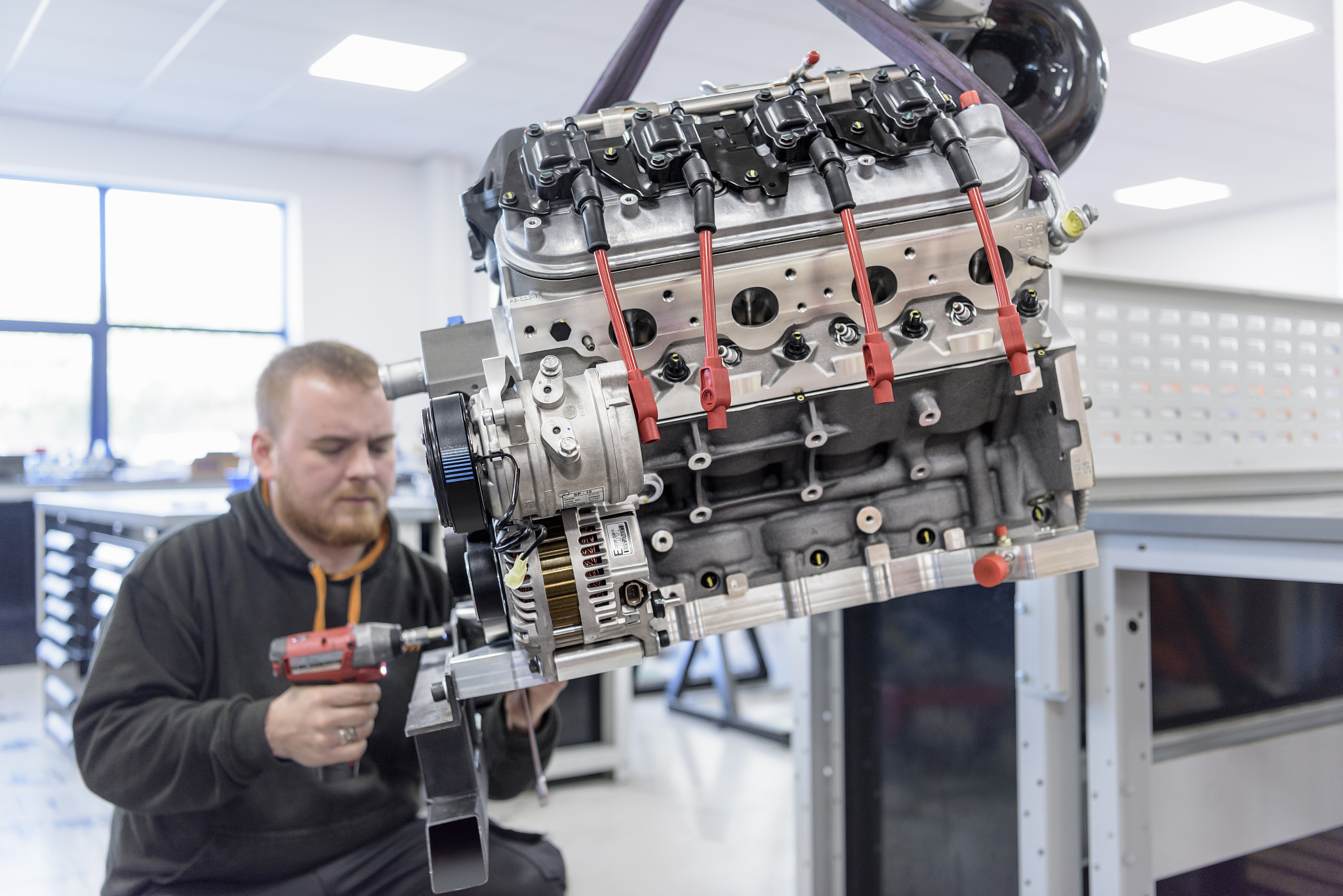 动力工程师：研发、设计和维护动力设备的专家