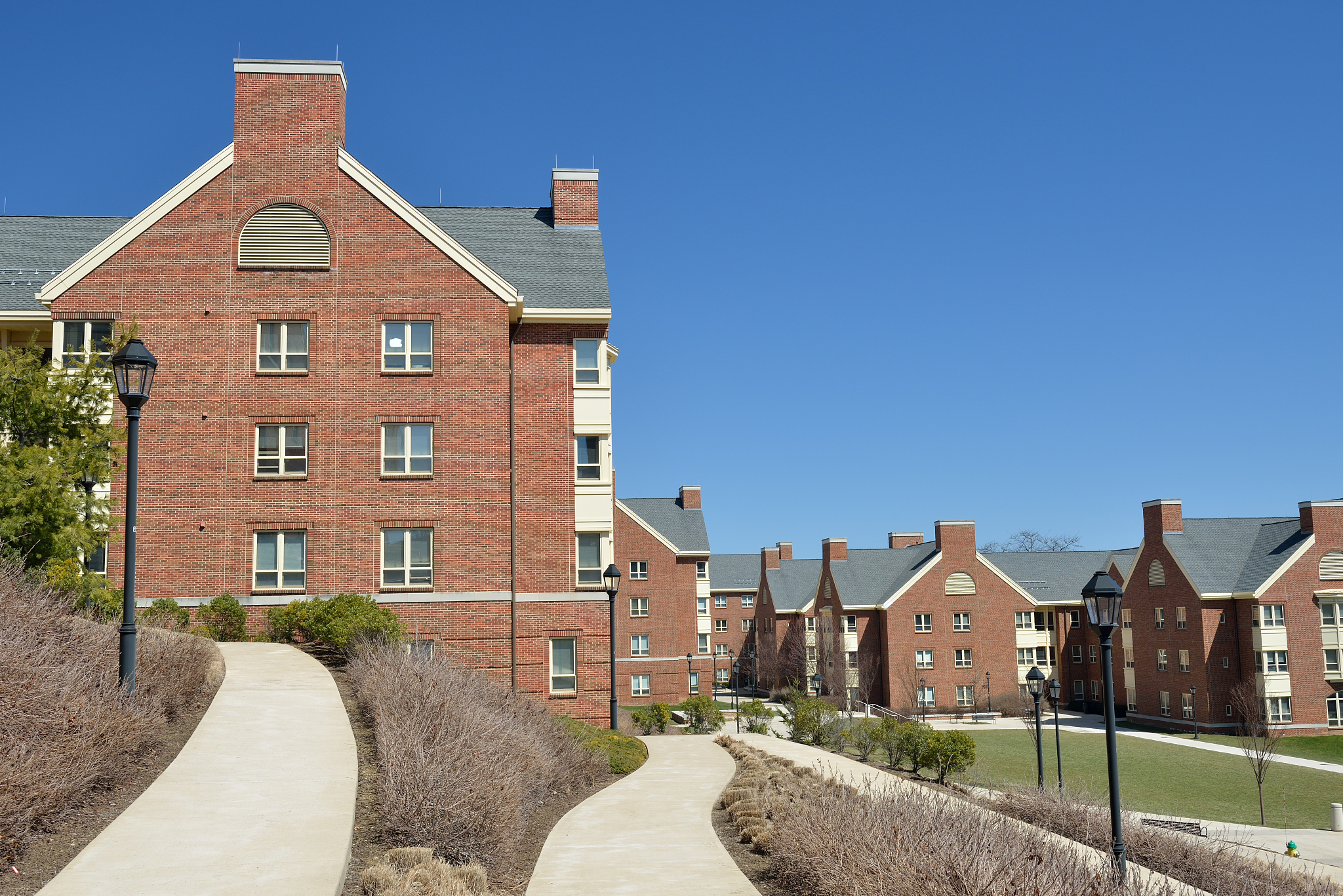 甘肃读生物制药专业可以到哪些学校