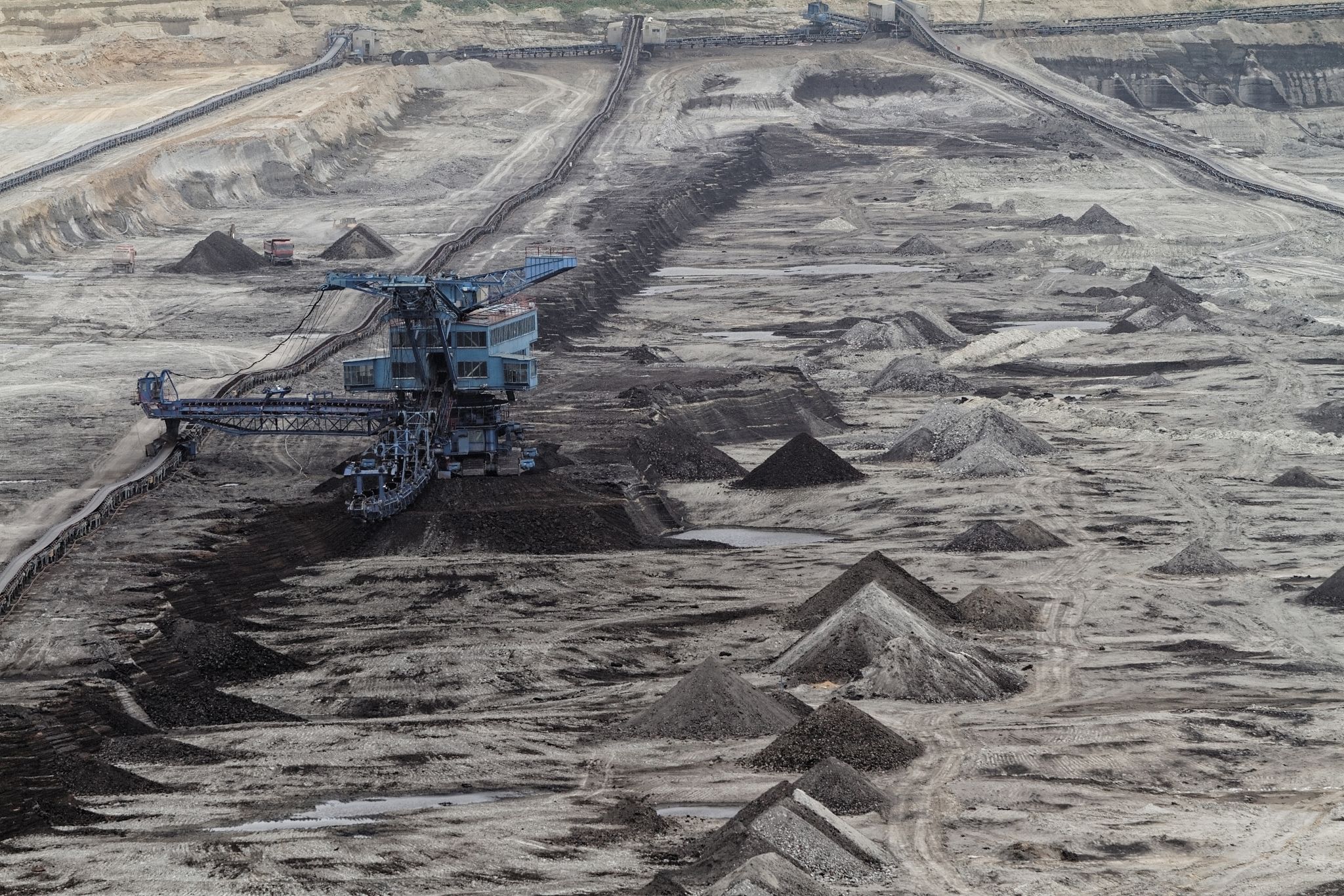 甘肃煤碳工业学校2021年专业设置：煤炭开采、加工、运输等多个方向