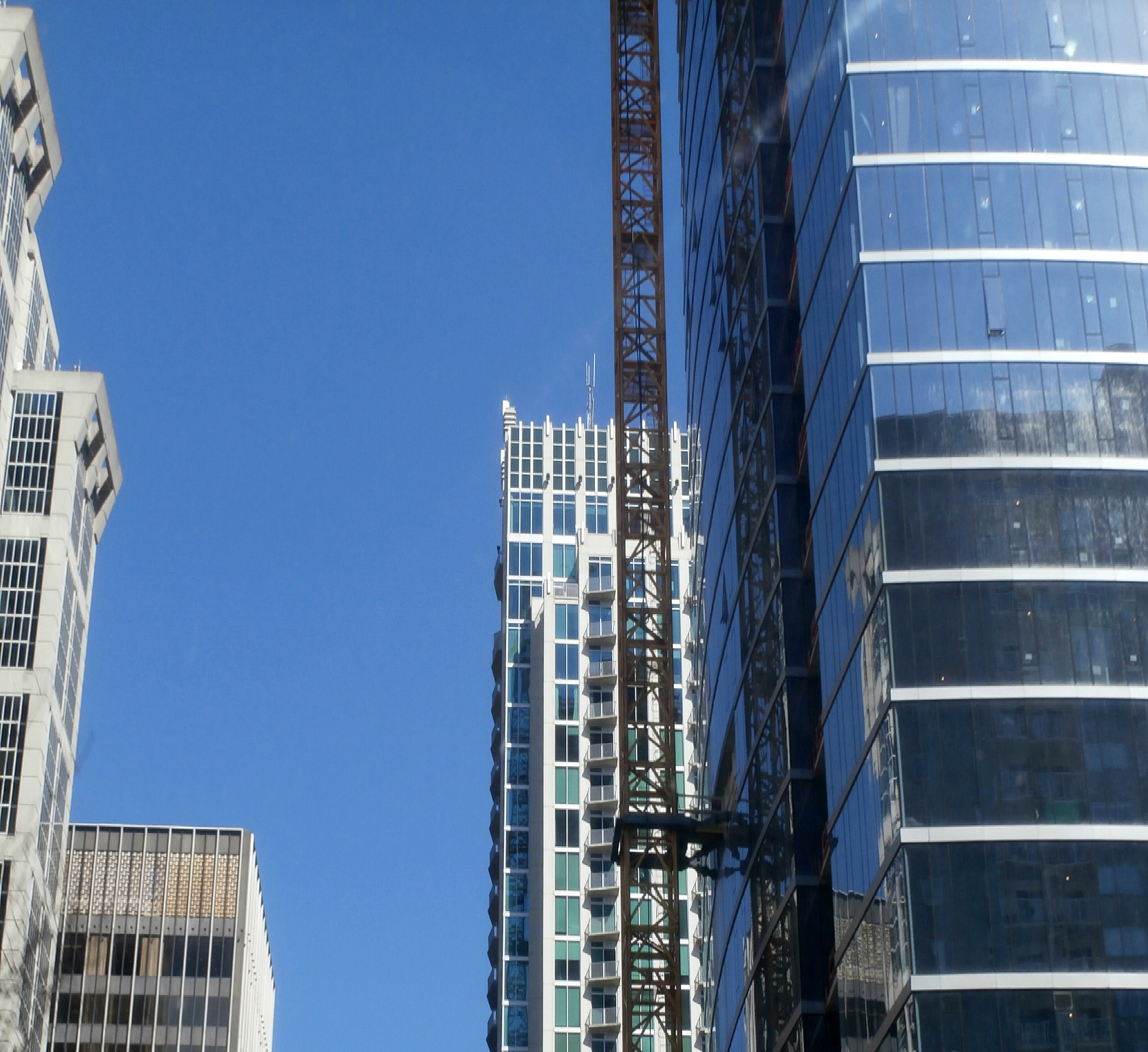 武汉建筑工程分公司优势: 地理位置、市场、技术、人才全解析