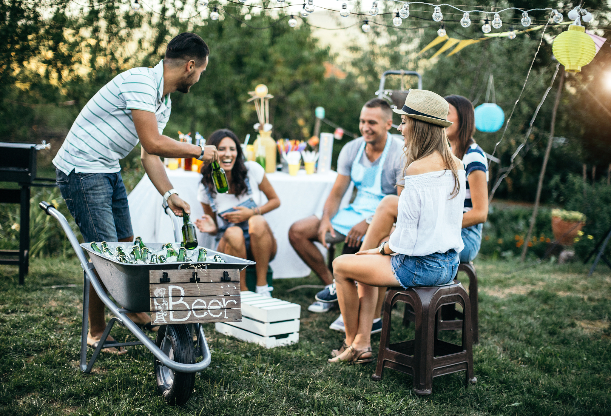 摆脱无聊！朋友间的趣味聊天，寻找生活乐趣！