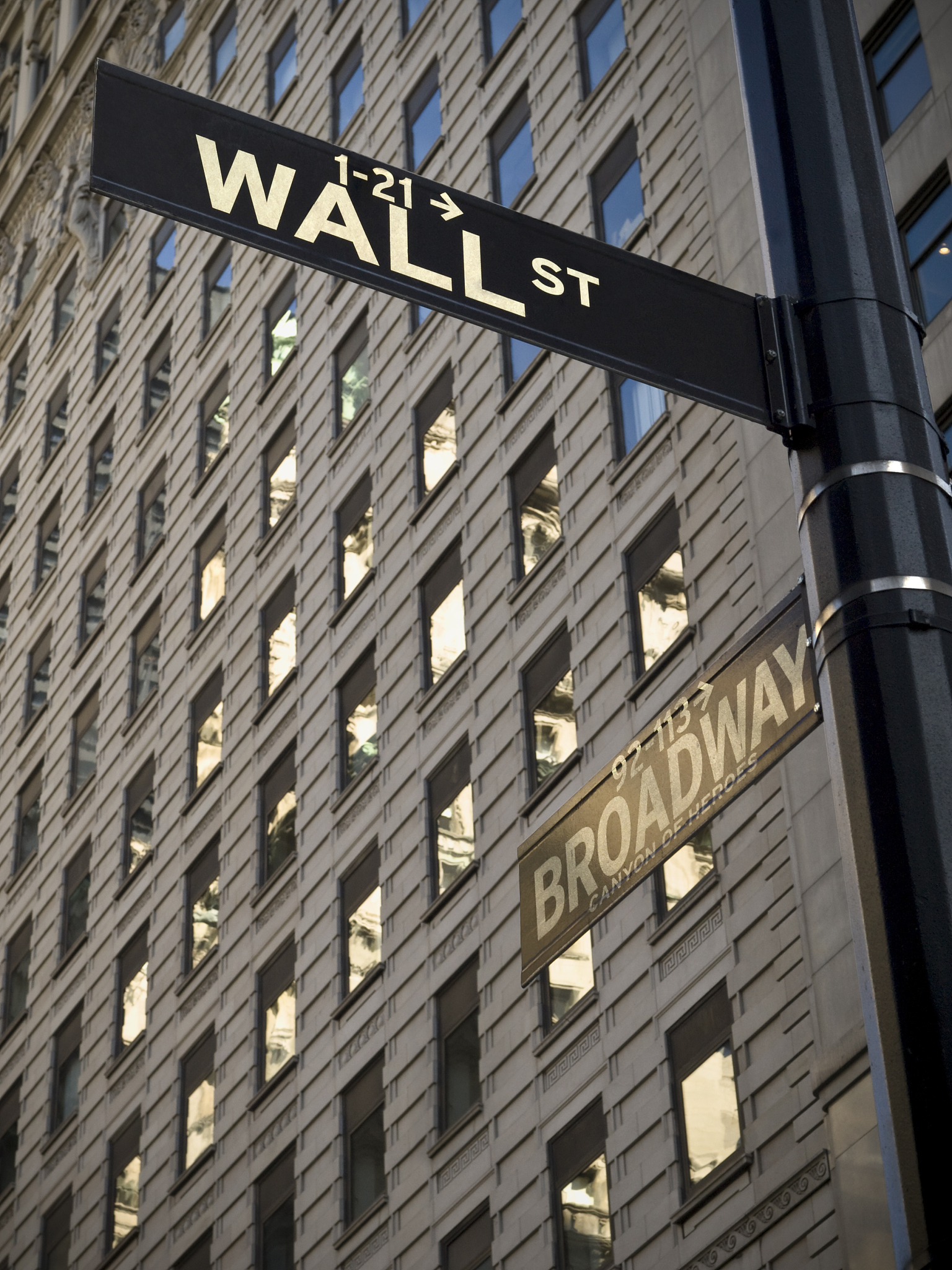 Ritz-Carlton Marketing Strategy: Enhancing Customer Experience Through Personalized Services