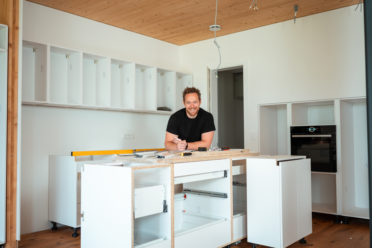 厨房装修吊顶防水指南：打造一个干净、整洁、长寿的厨房空间