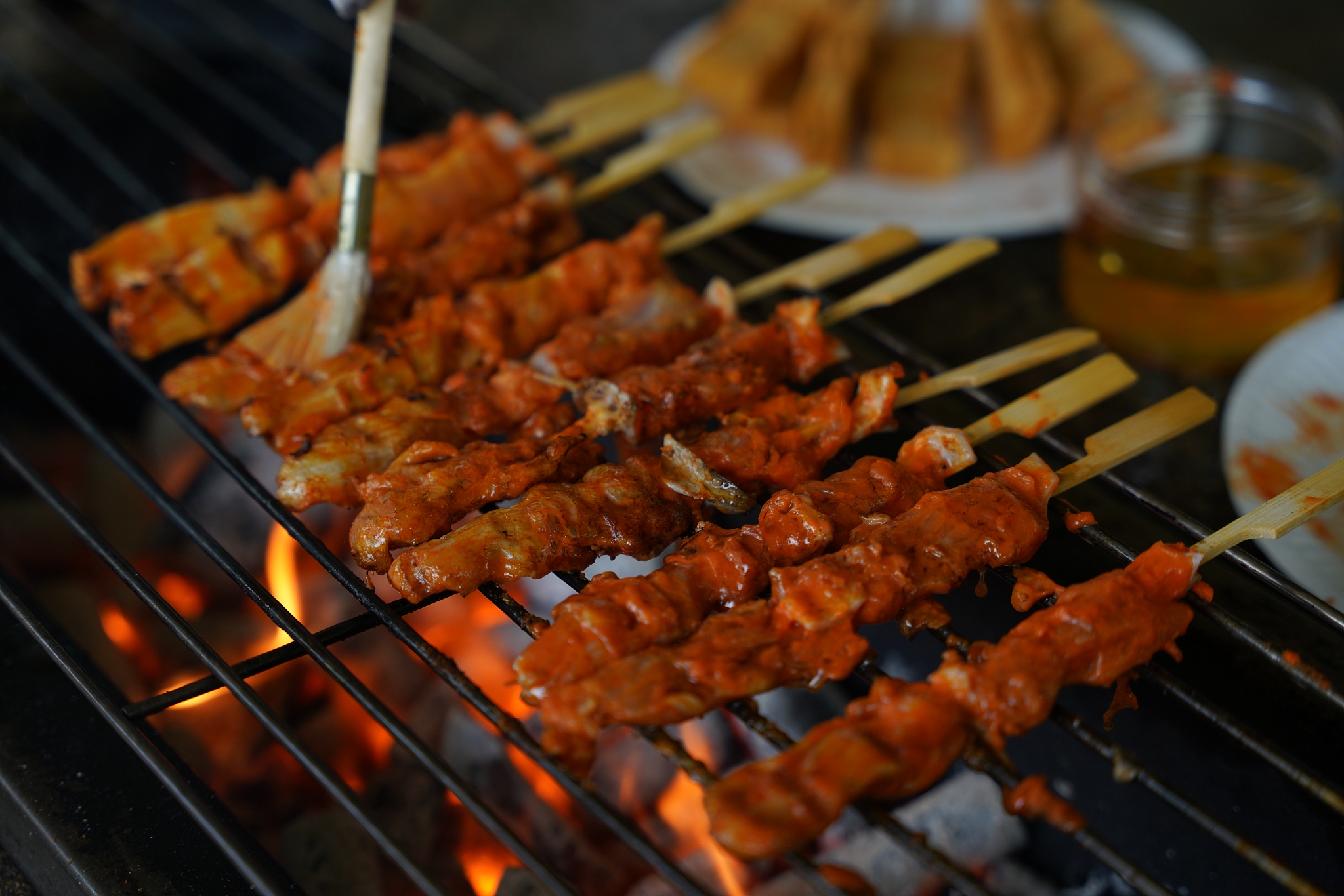 7人烧烤100元预算方案：肉类推荐及调整建议