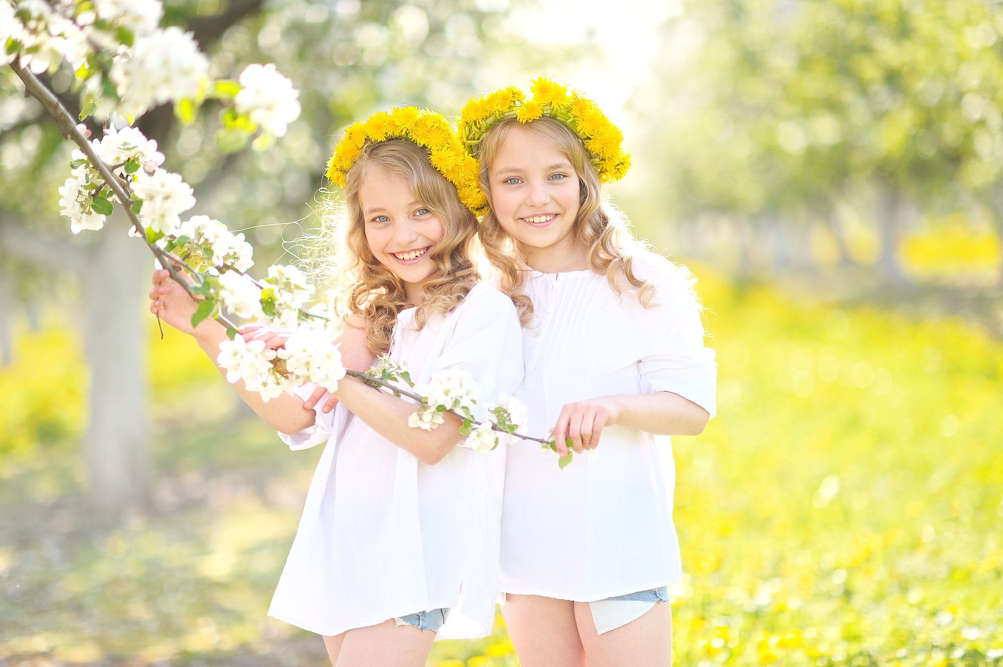 夏天女孩双胞胎取名：寓意美好、独特的名字推荐