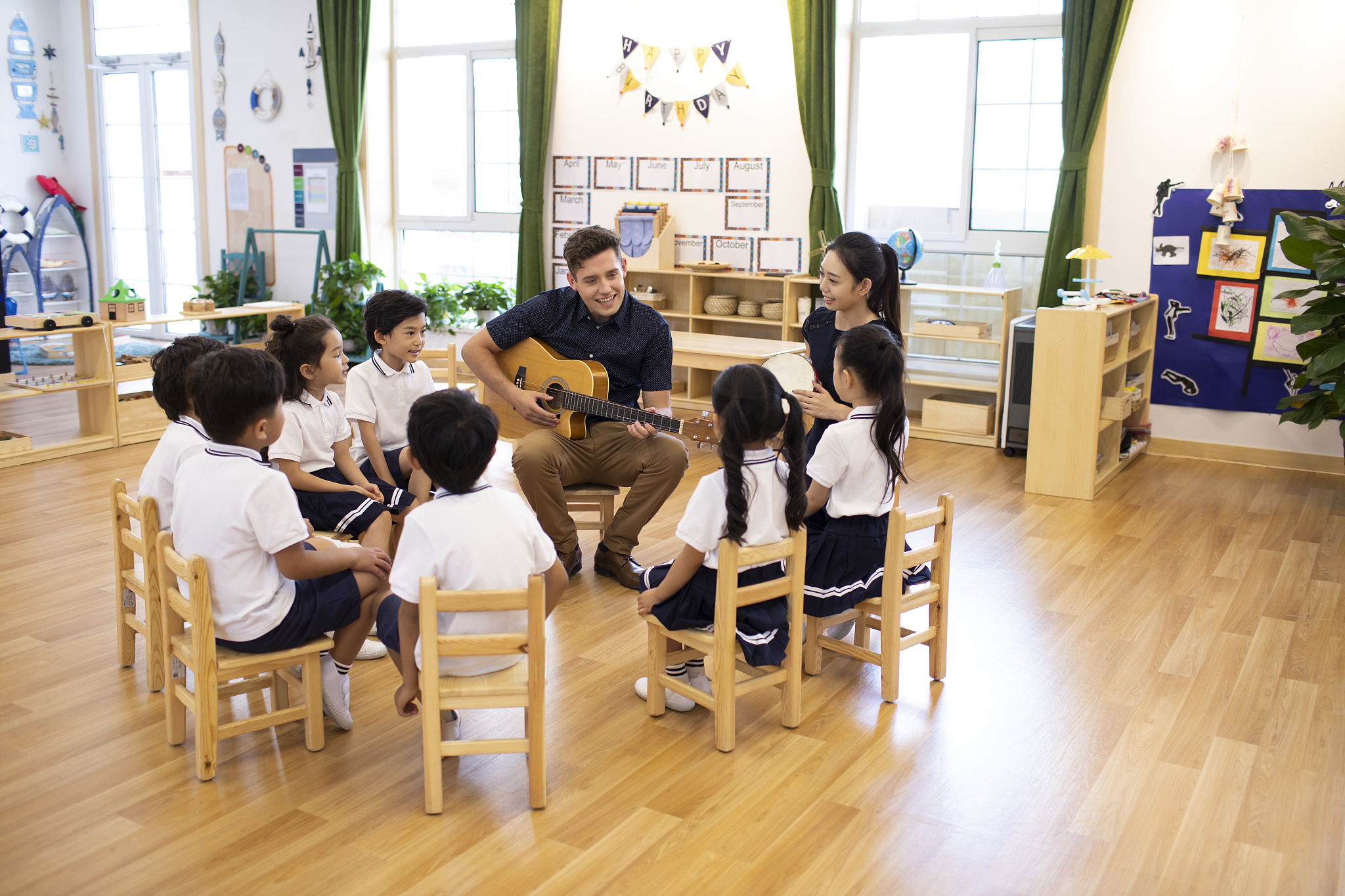 美育在幼儿音乐教育中的关系是怎样的？