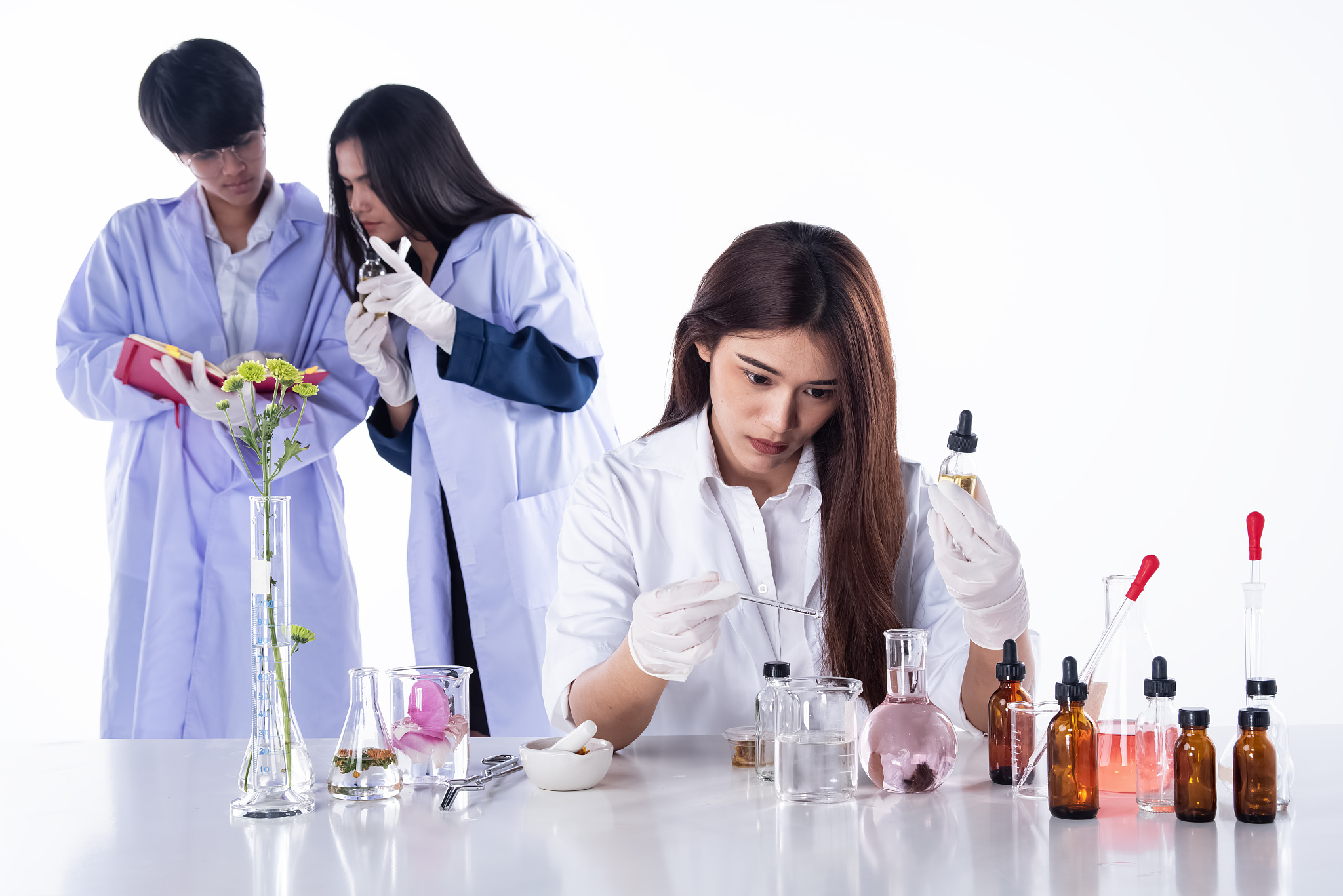 成都卫生学校的药剂专业会学什么
