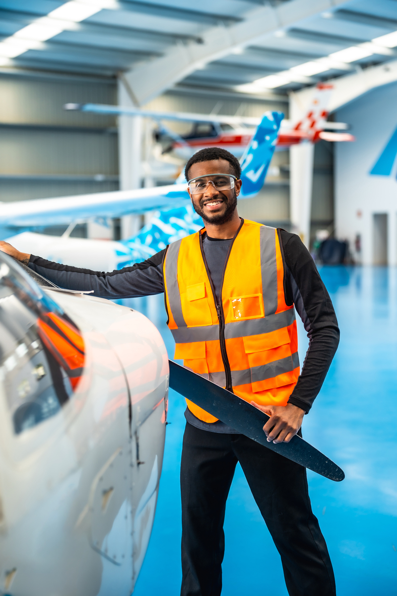 2021年贵州省航空学校航空维修专业介绍-就业前景广阔