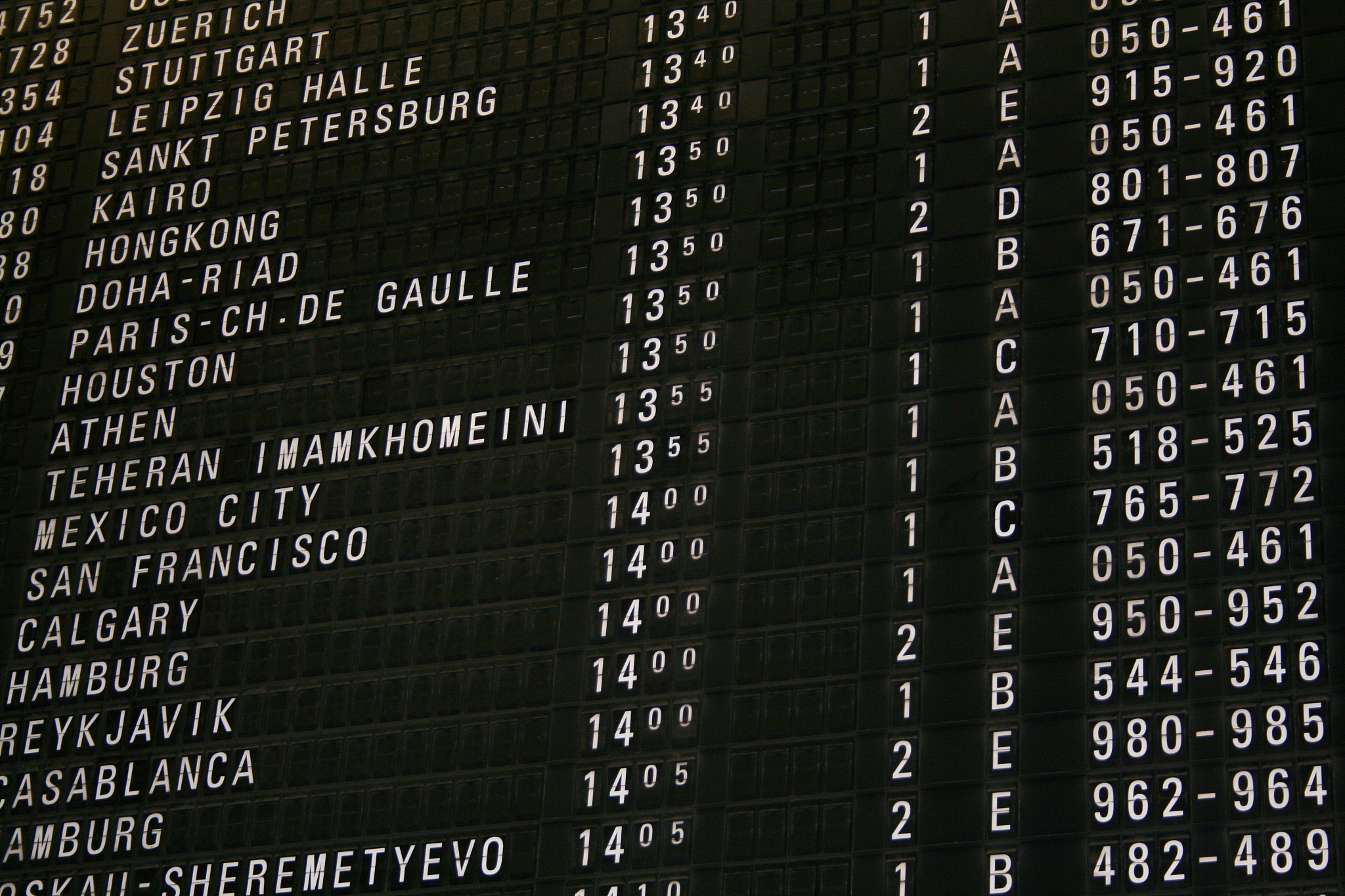 airport departure board