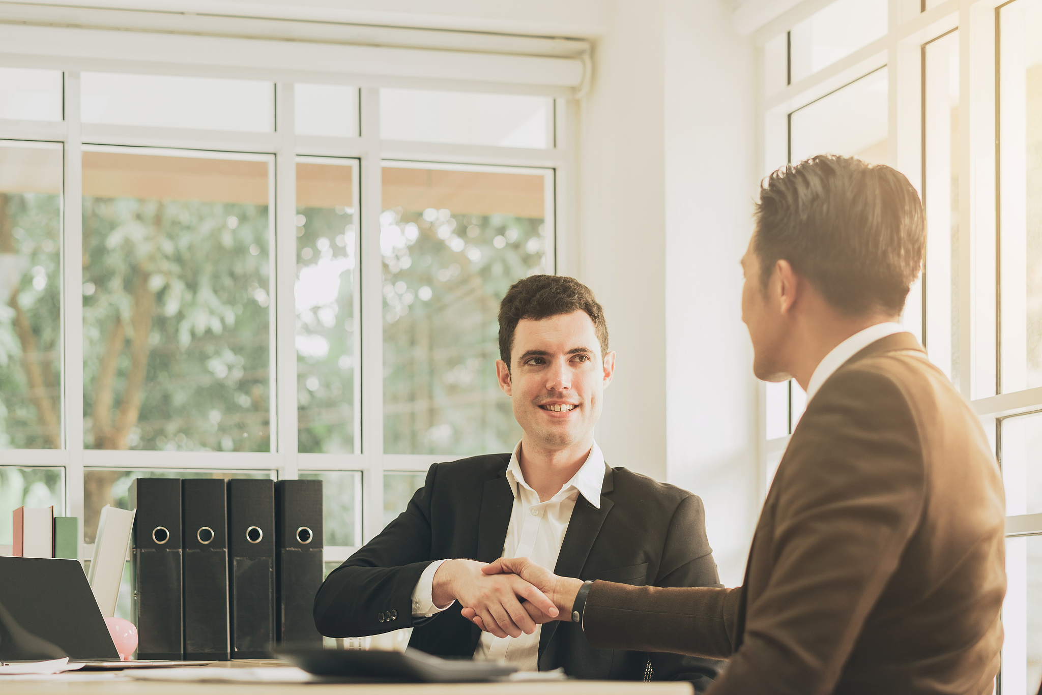 高职生选临床护理还是护理专业好？