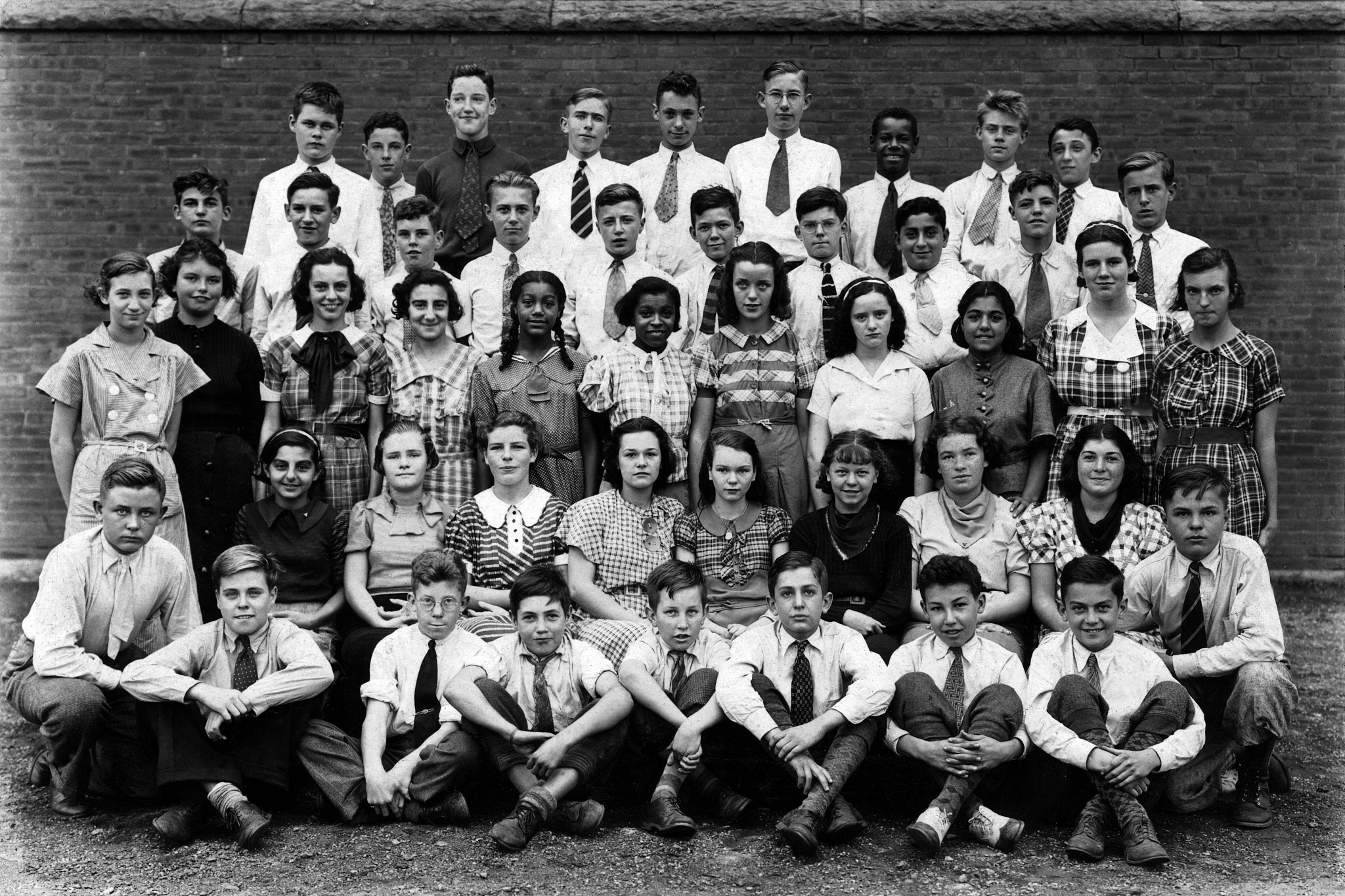 华夏女中杰出校友：梅兰芳、陈慕华、龚如心等