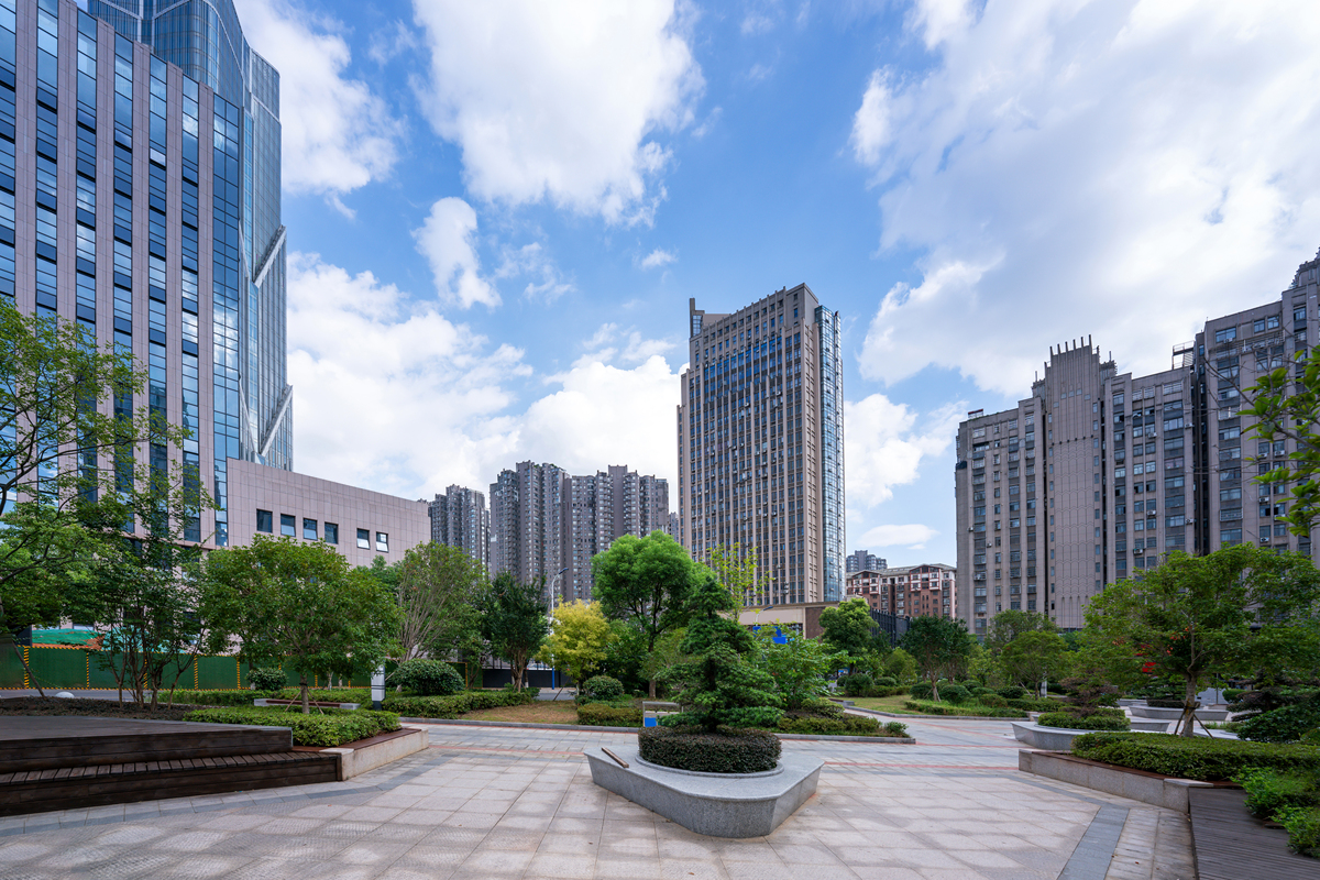 商业跟进居住区建设：提升生活品质，促进经济发展