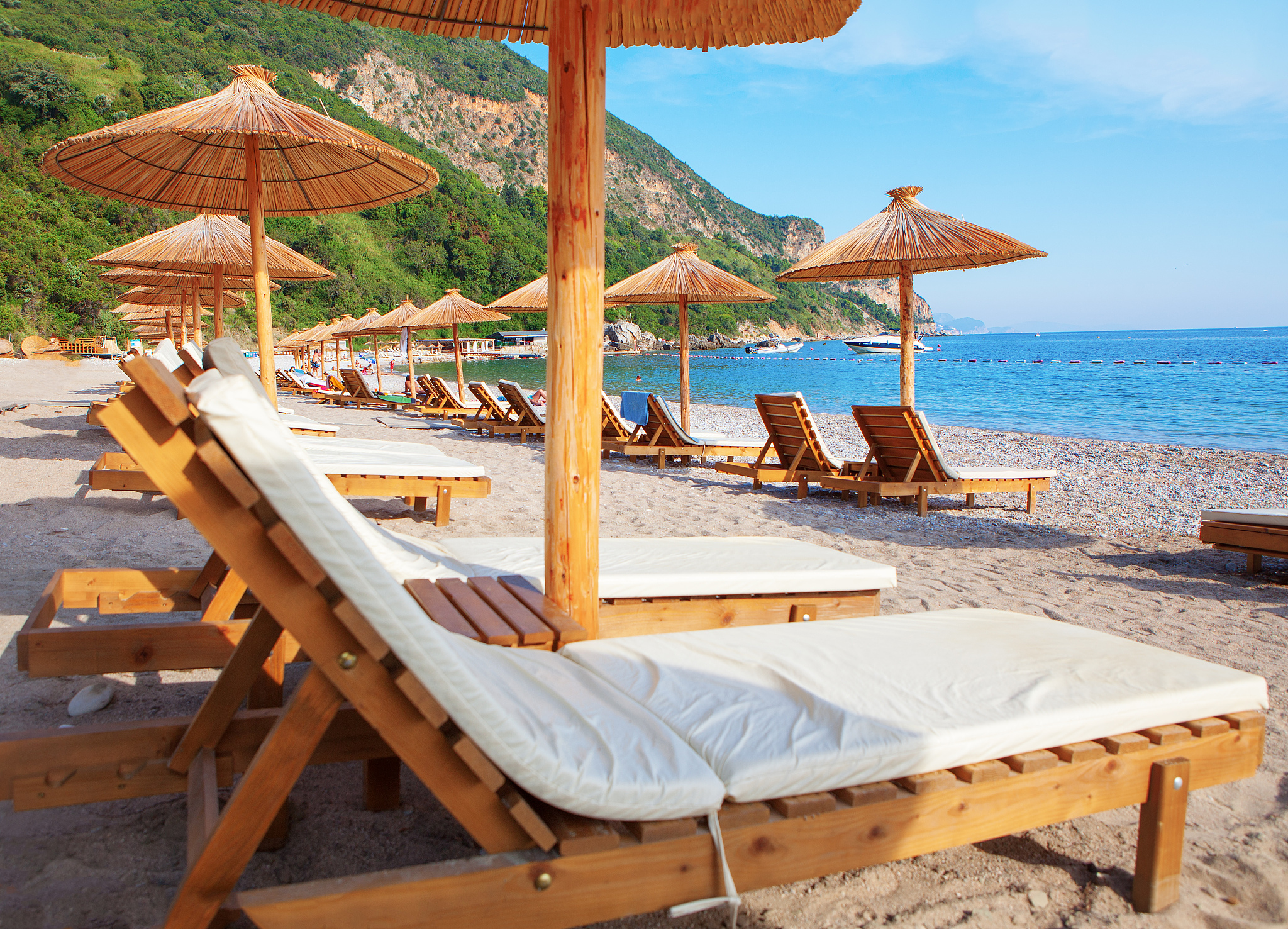 海边躺椅：优雅体验，舒适享受，格调生活，休闲放松