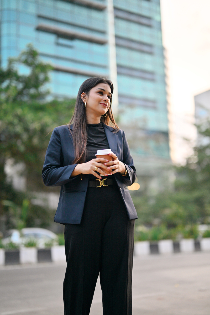 我想要做一个自媒体穿搭博主后期需要做些什么？