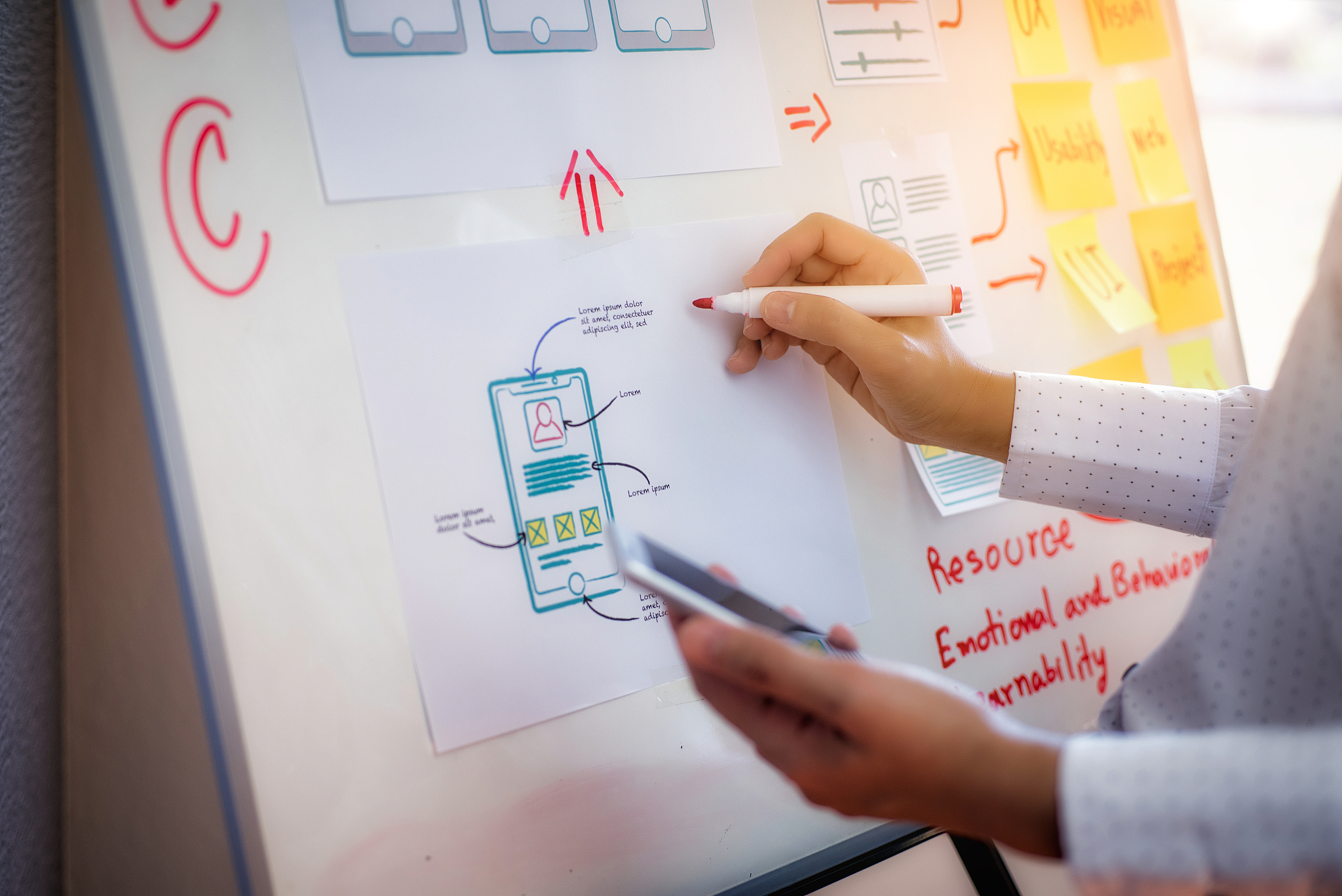 暑假补课申请书50字左右要求体现：1、自愿到校自主学习；2、往返学校自己负责；3、遵守学校规章制度