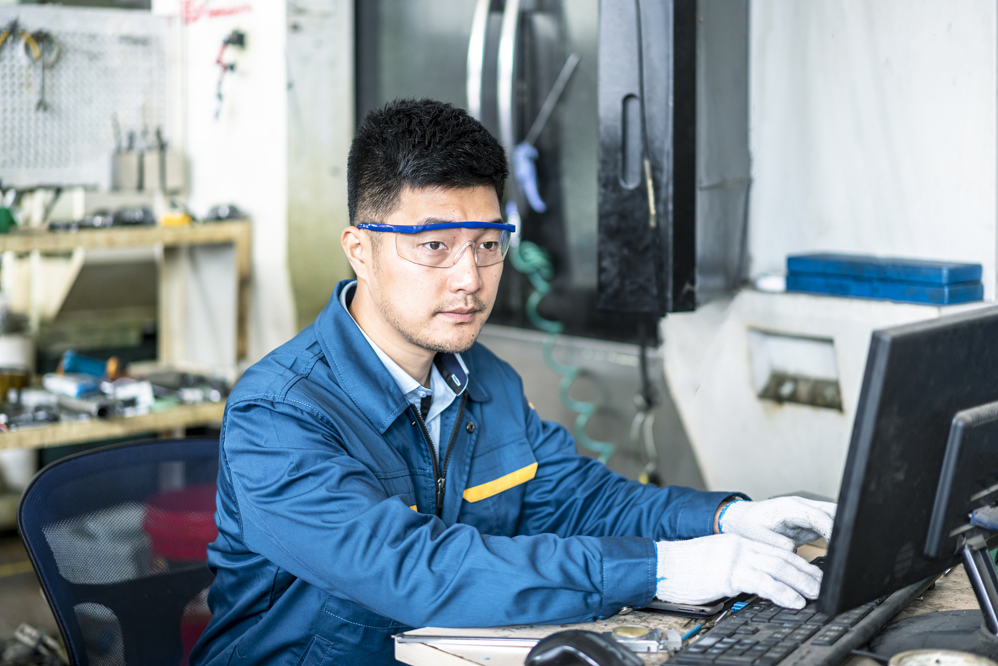 合肥中专男生学什么技术专业好？热门技术专业推荐