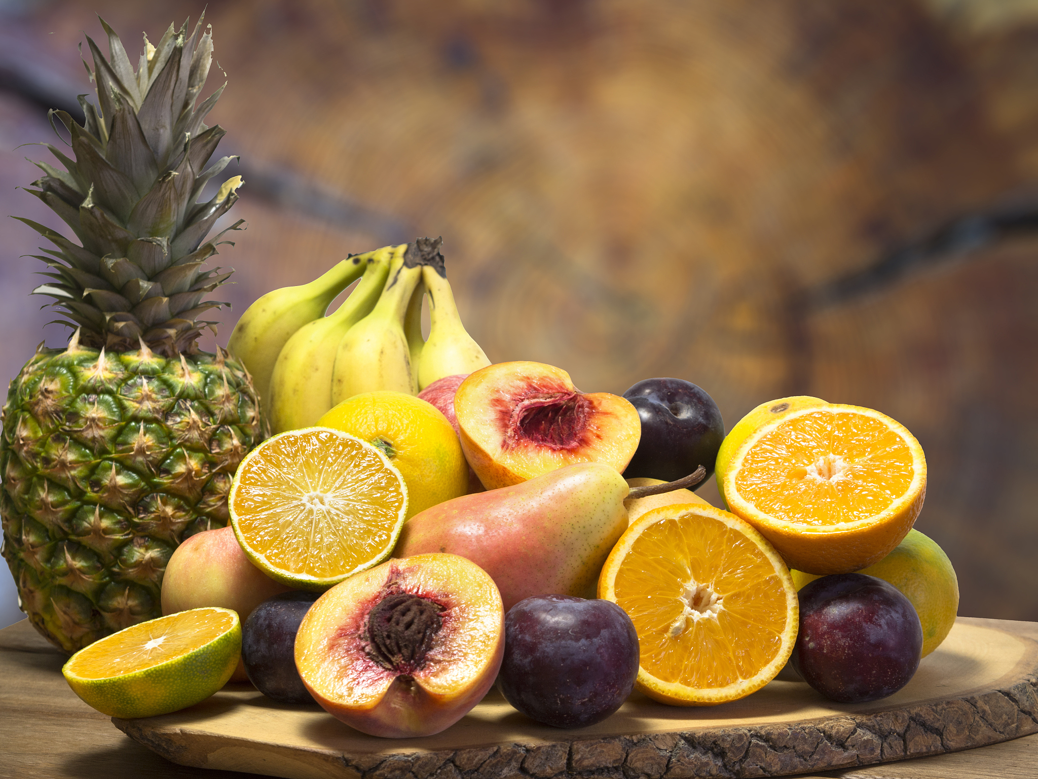 请用学术英语润色下段文字：Therefore in this study IA combined with CTS was considered as a potentially useful strategy to control mango postharvest decay caused by postharvest anthracnose and support shelf-life ex