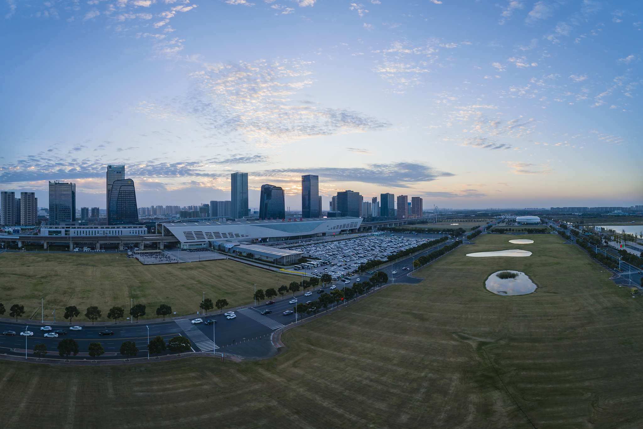 选择报读成都市高铁职业学校应该怎么报考