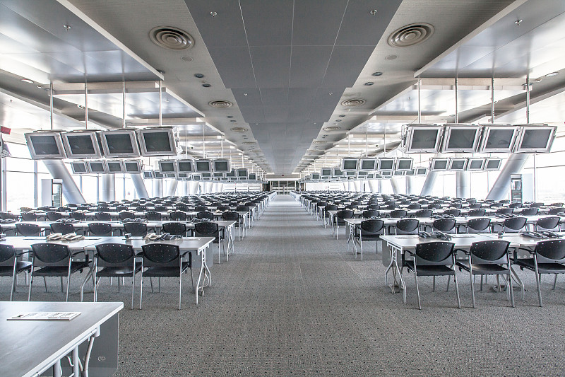 南京航空航天大学金城学院以前食堂负责人徐庆东经理在经营什么业务