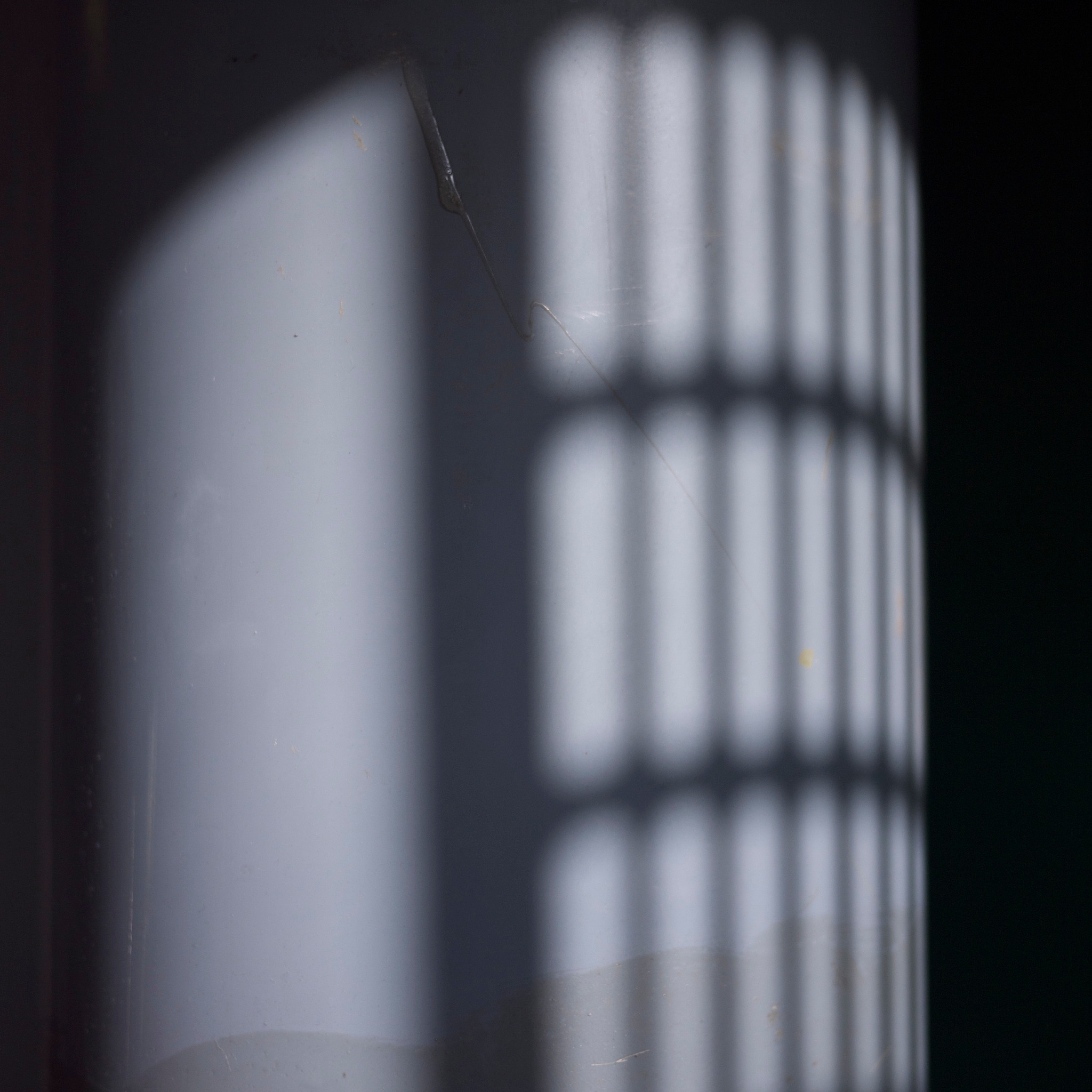 传统图像去噪方法与现今图像去噪算法的对比分析