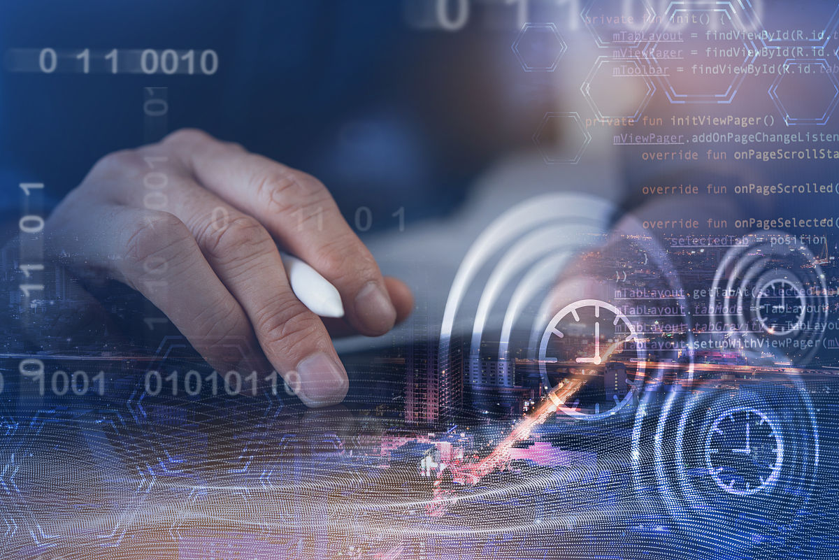 成都五年制大专软件开发专业：就业前景与教学模式