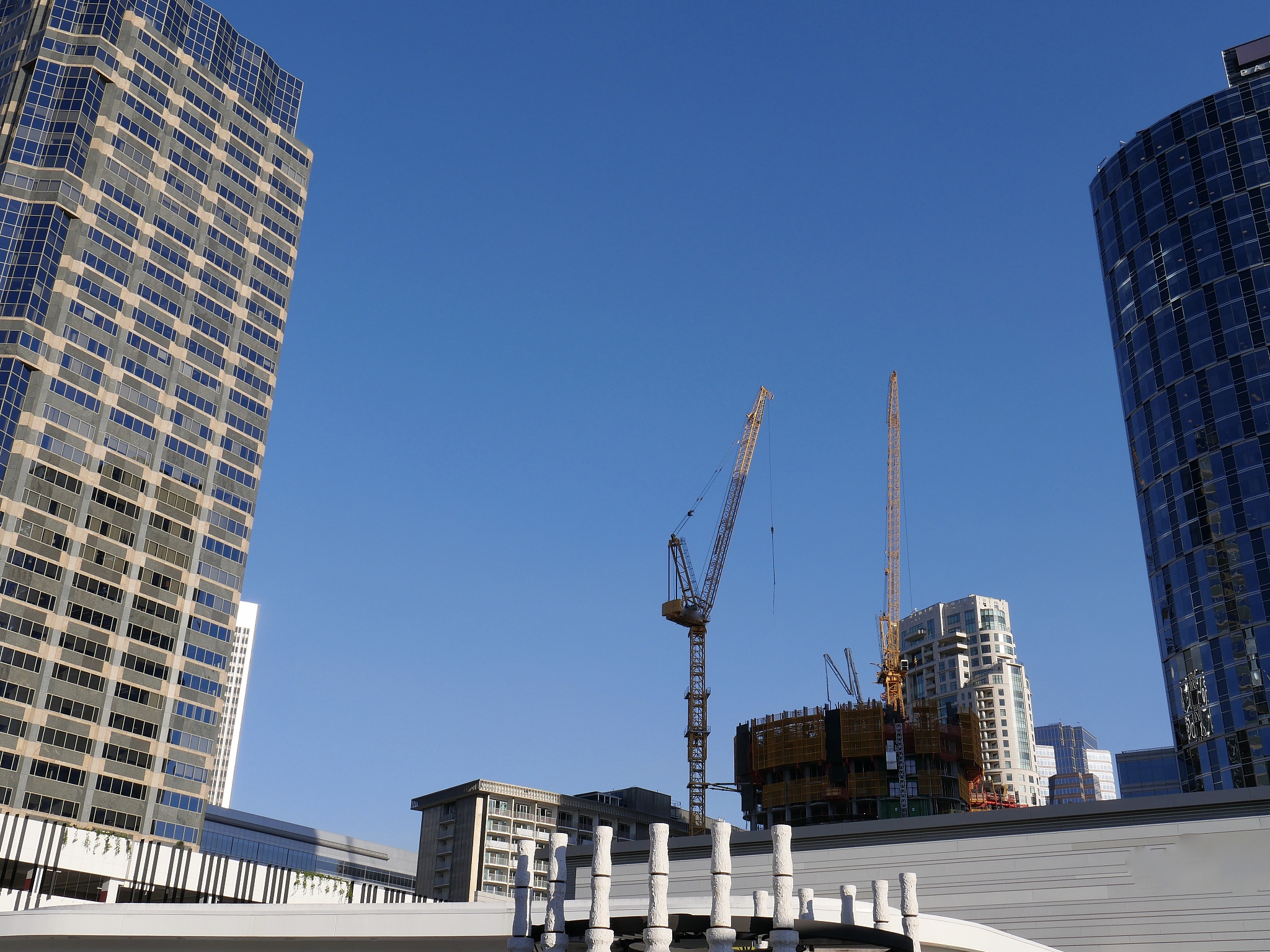 兰州兰煤置业有限公司 - 打造高品质房地产项目