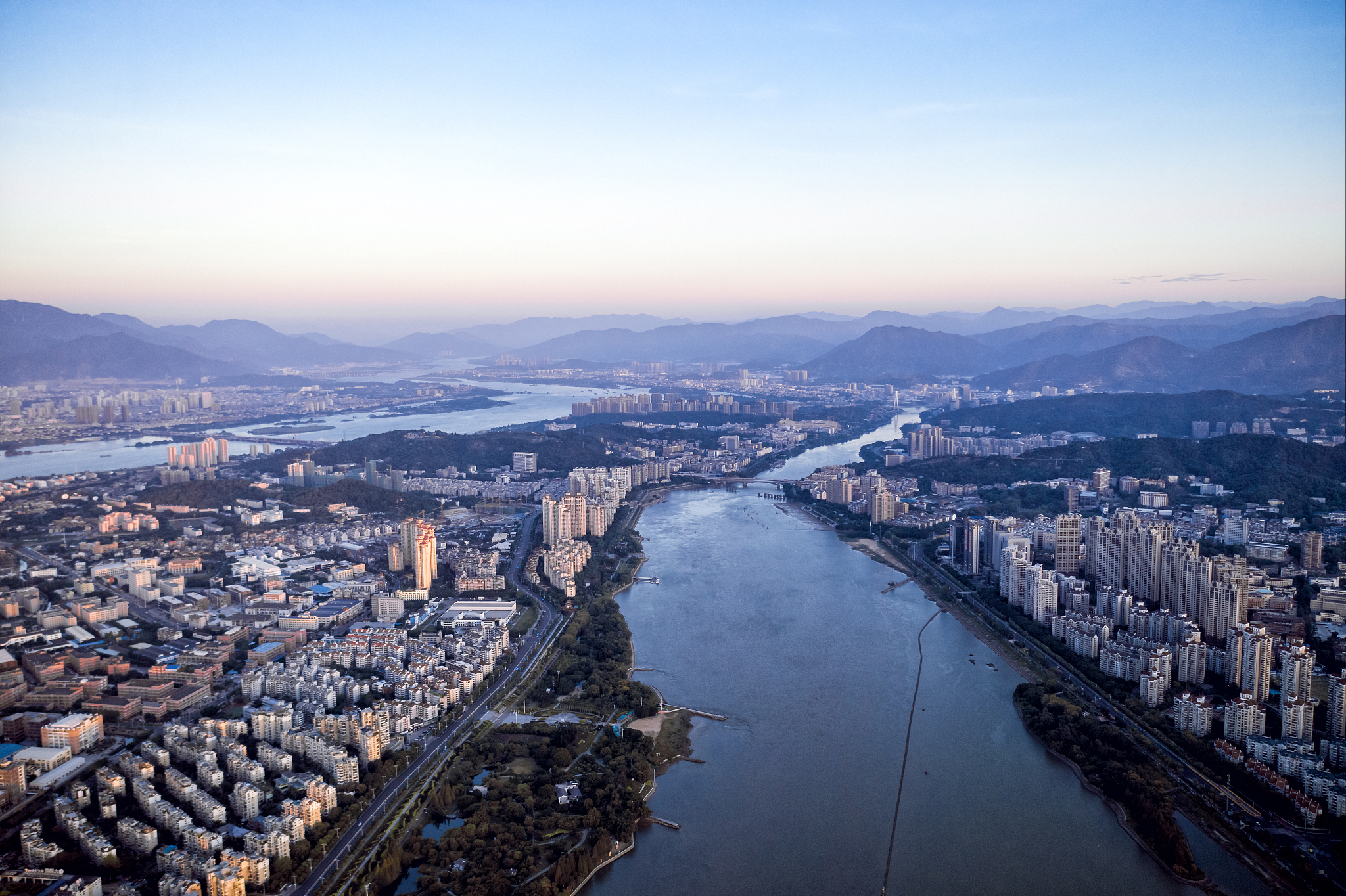 中国福州滨水城市航拍风光