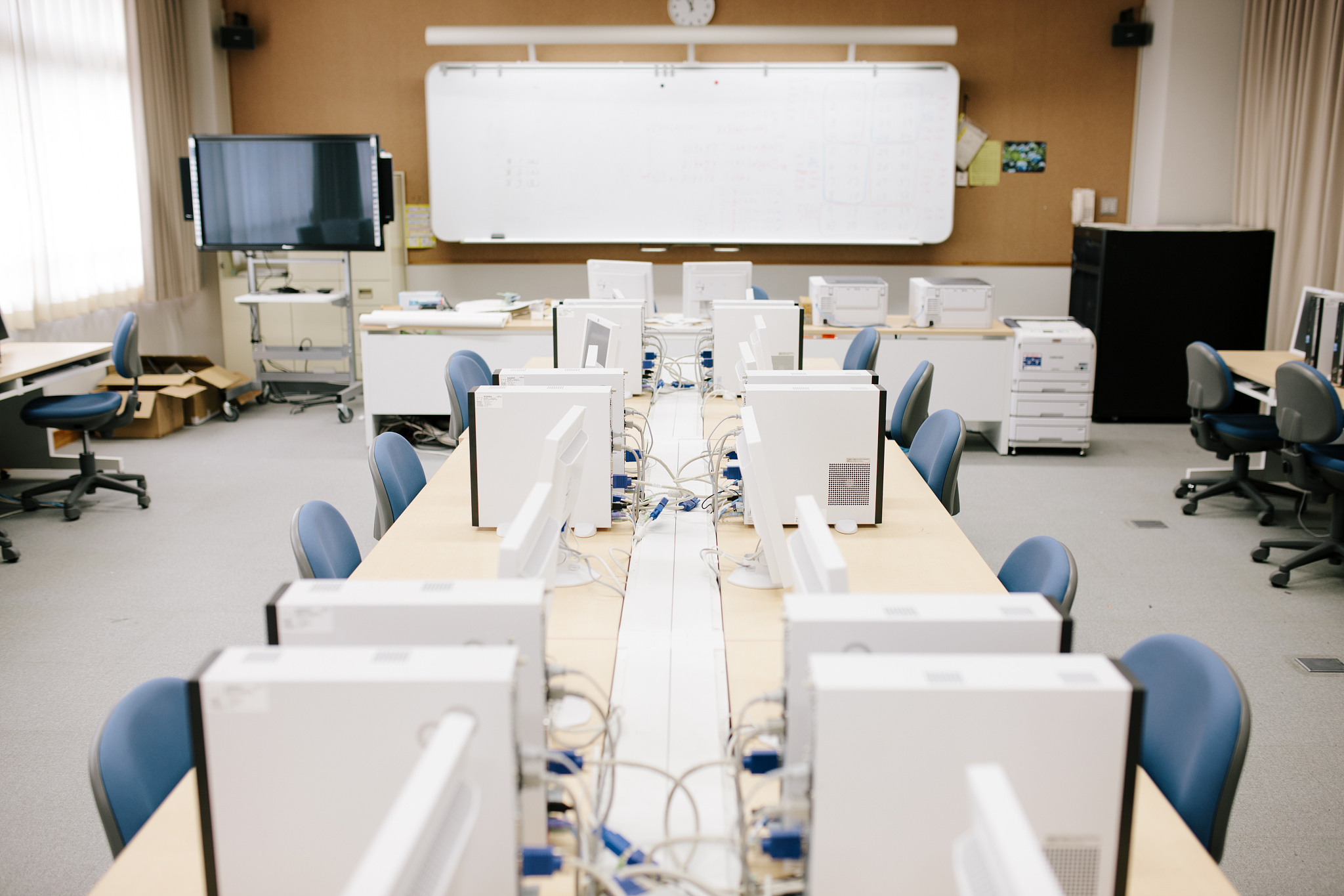 鹤山职业技术高级中学2022年招生简章