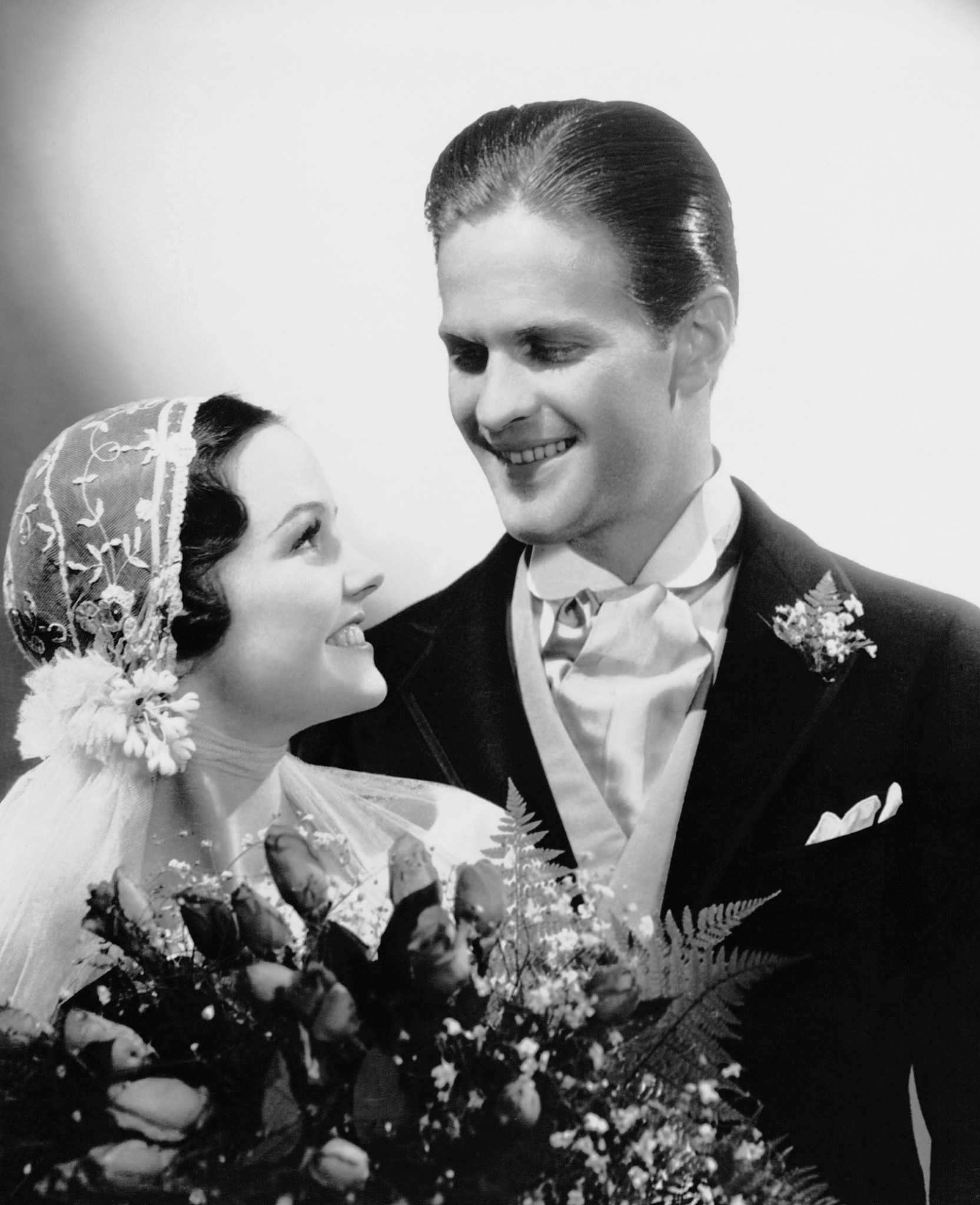 年上男友爱我吗？他想要我，却不想结婚，我该怎么办？