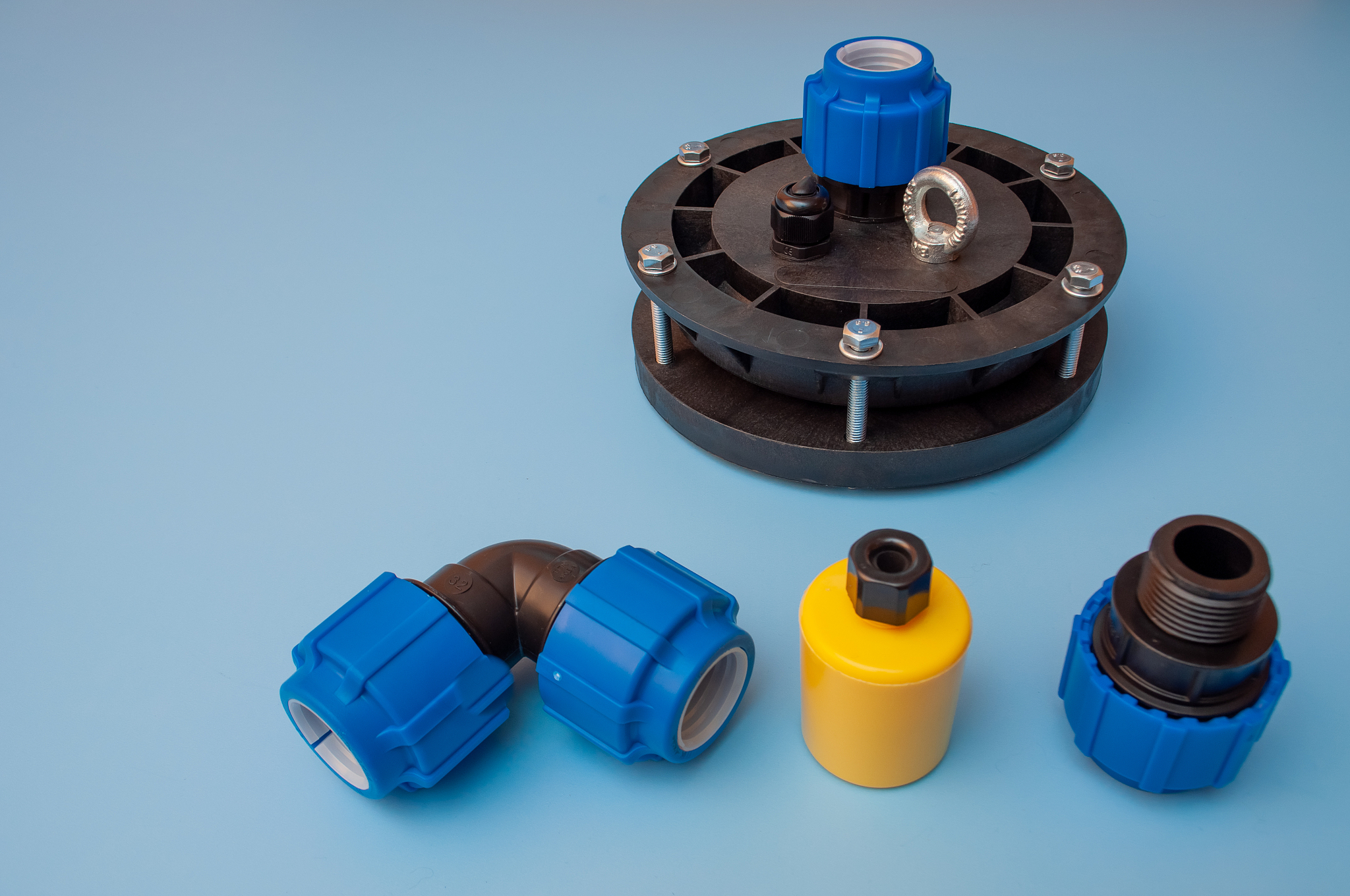 equipment for water supply, head, coupling, branch and load.