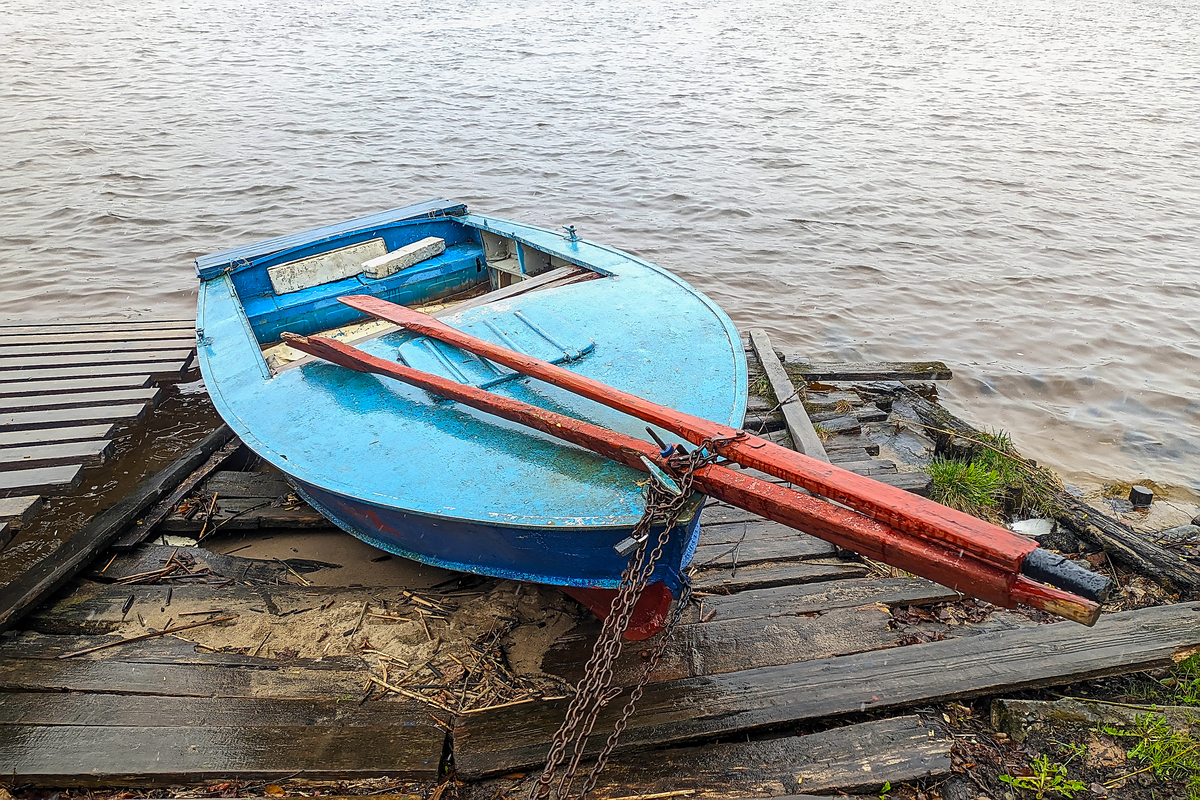 驳船防风、防浪、防雨措施详解