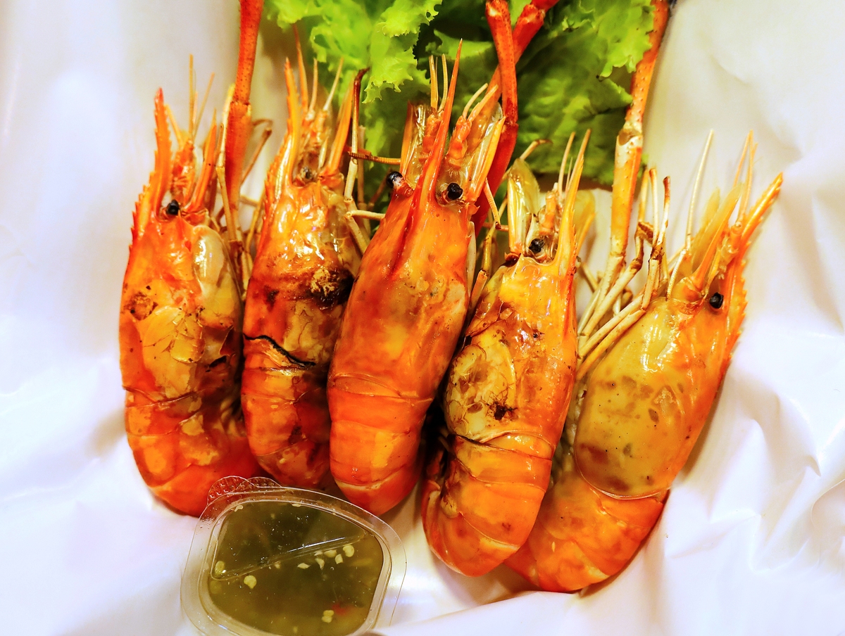 白灼虾怎么做才好吃？水温是关键！70度完美锁住鲜甜！