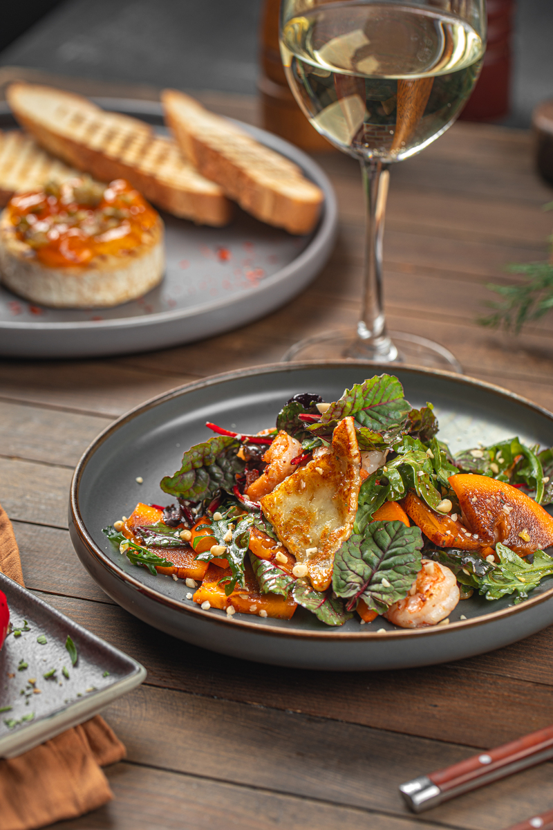 给我一个短视频美食测评脚本