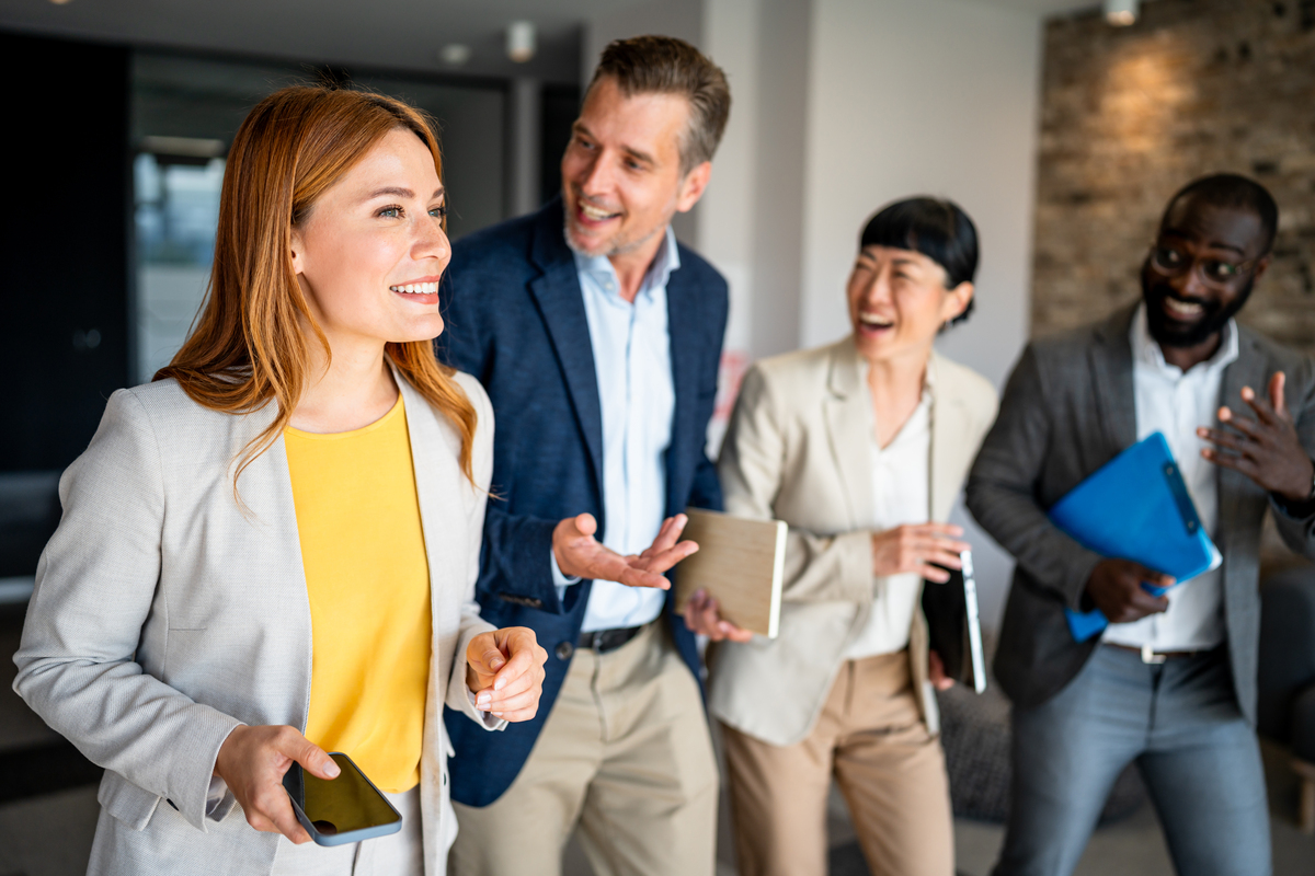 提升社交能力：7个实用技巧助你轻松交友