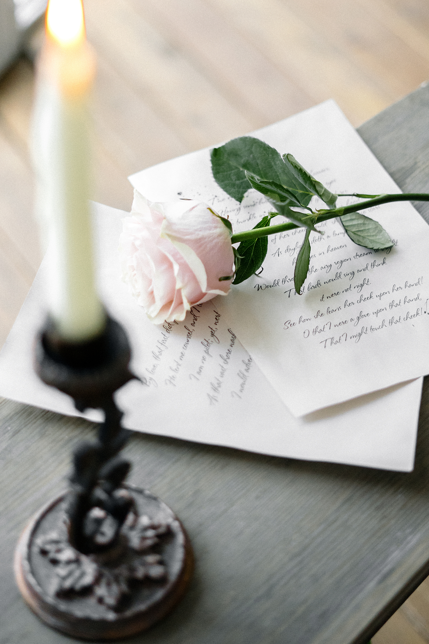 假如你有一个女朋友你因为忘记今天是你和女朋友在一起的第100天女朋友认为你缺乏仪式感现让你写一篇检讨