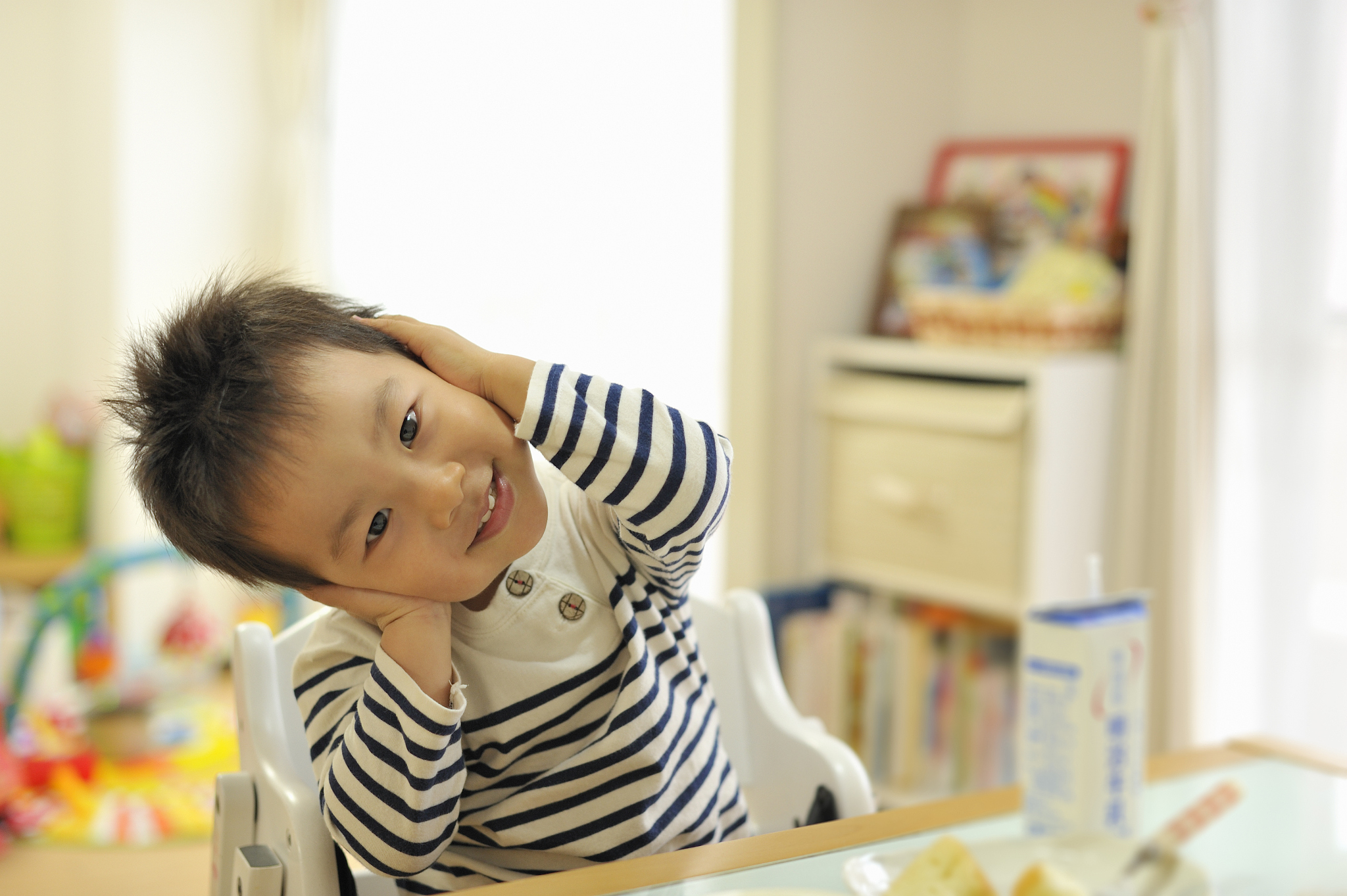 男孩有时很淘气