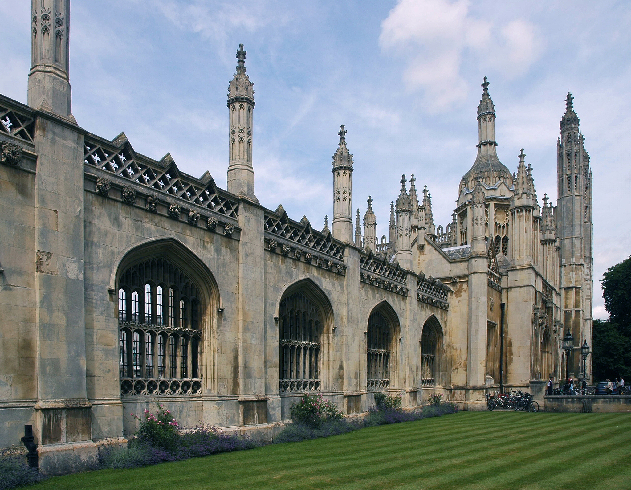 伦敦国王学院哲学本科申请 - 加快审理进度请求