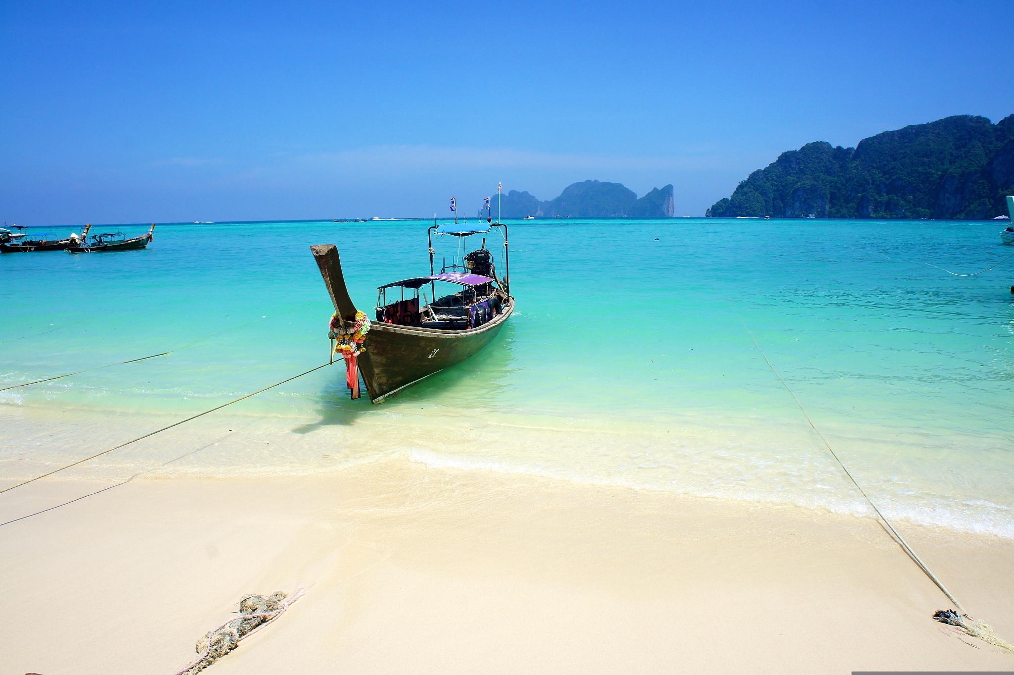 kho phi phi typical boat