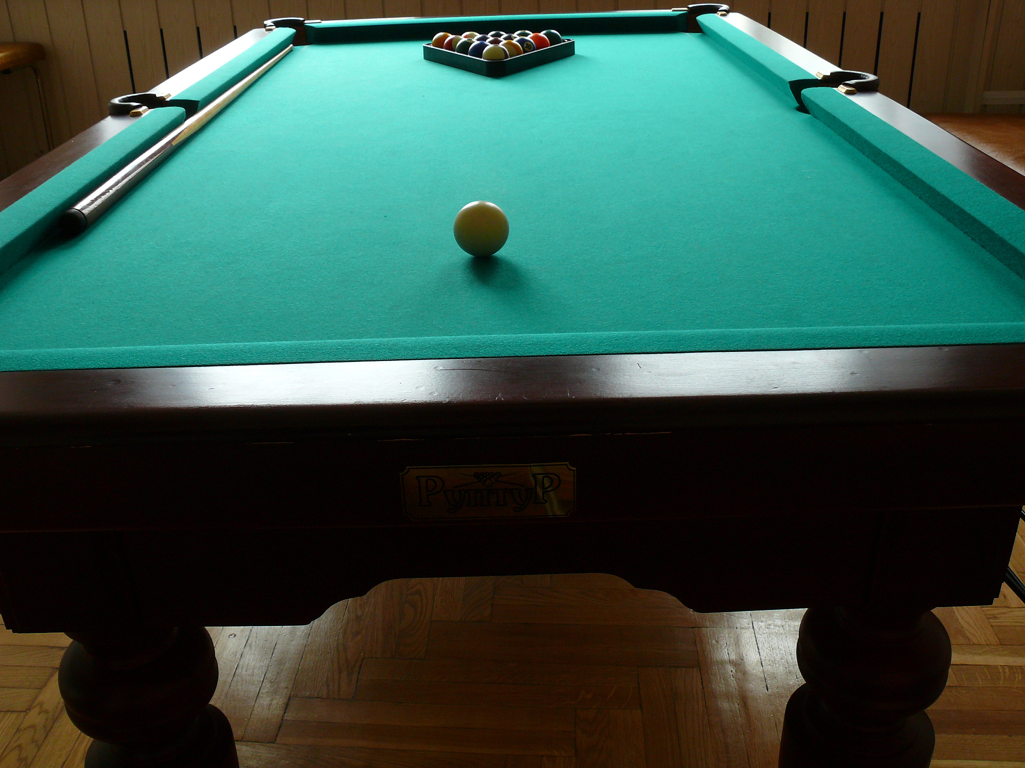 台球桌保养指南：守护您的台球桌，让热爱尽情释放！