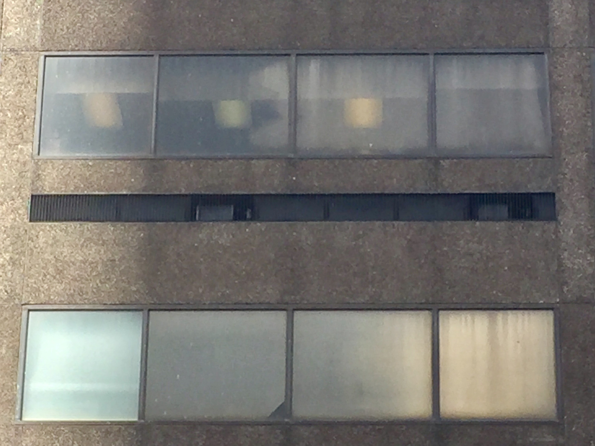 8毫米玻璃重量，一平方米多少公斤？性能解析