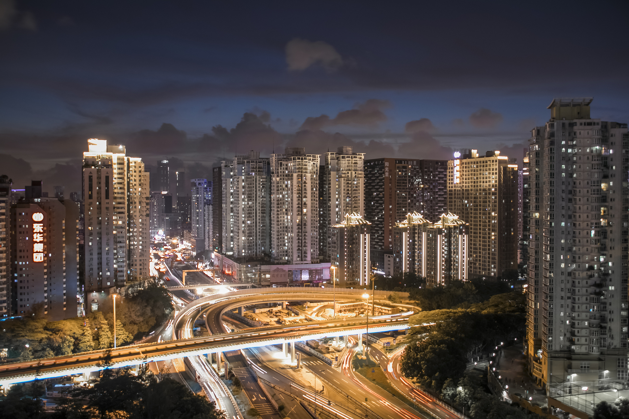 深圳
