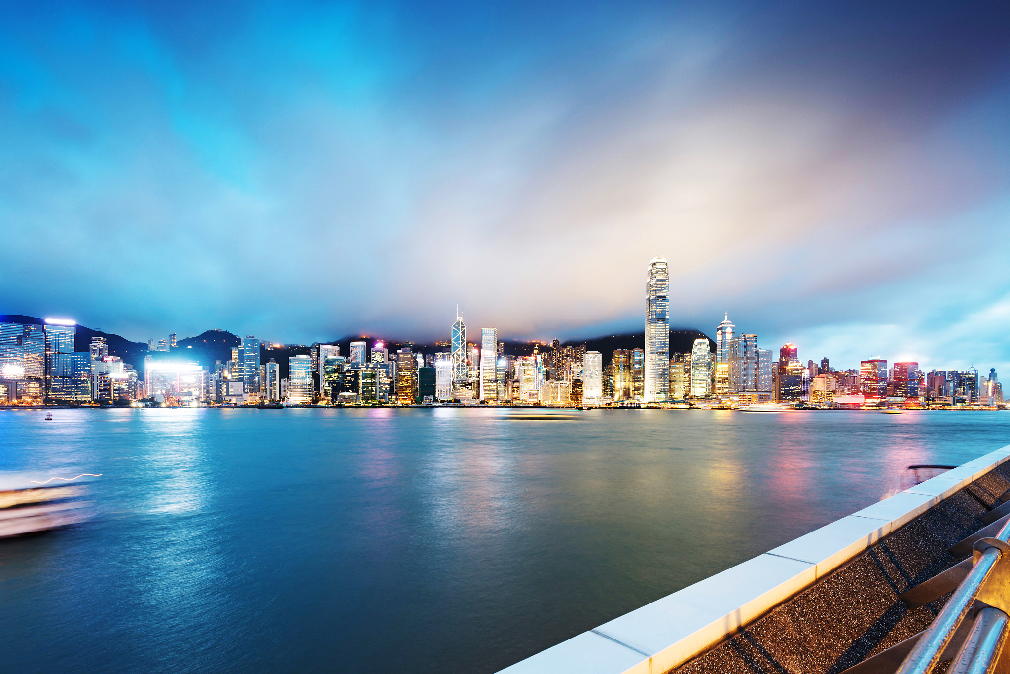 hong kong city at night
