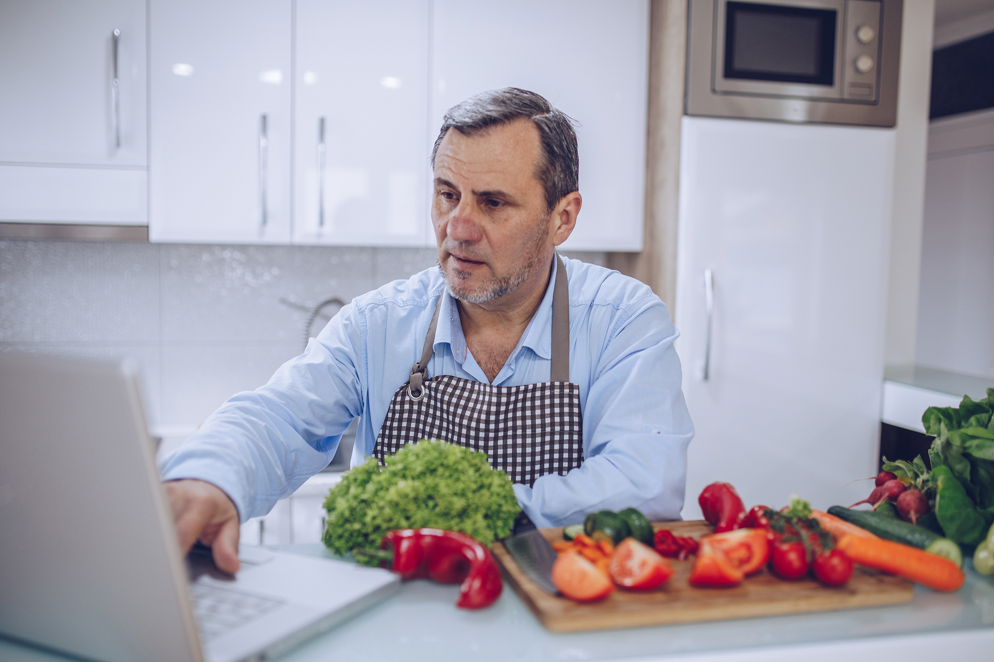 肠胃吸收不好的男生吃什么比较补身体如何避免营养不良